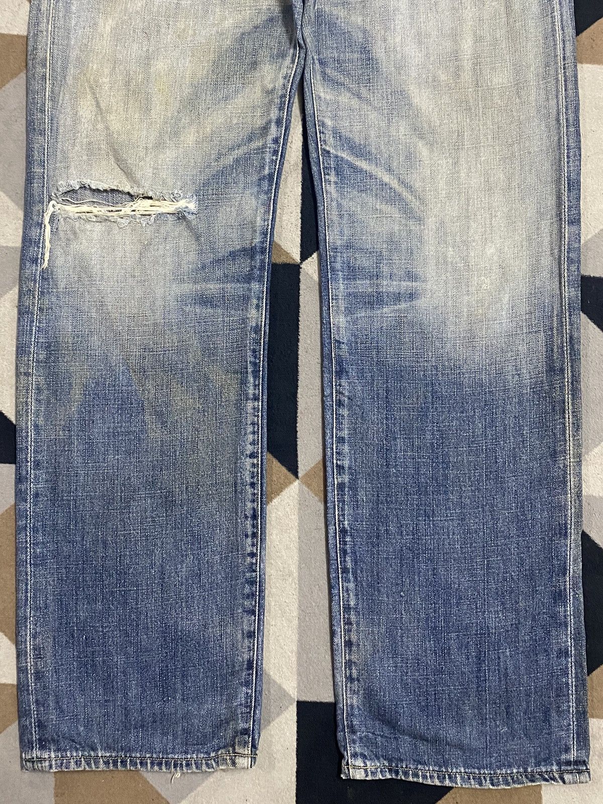Levi's Vintage Levis553 Blue Wash Distresse Loose Jeans Size US 30 / EU 46 - 7 Thumbnail