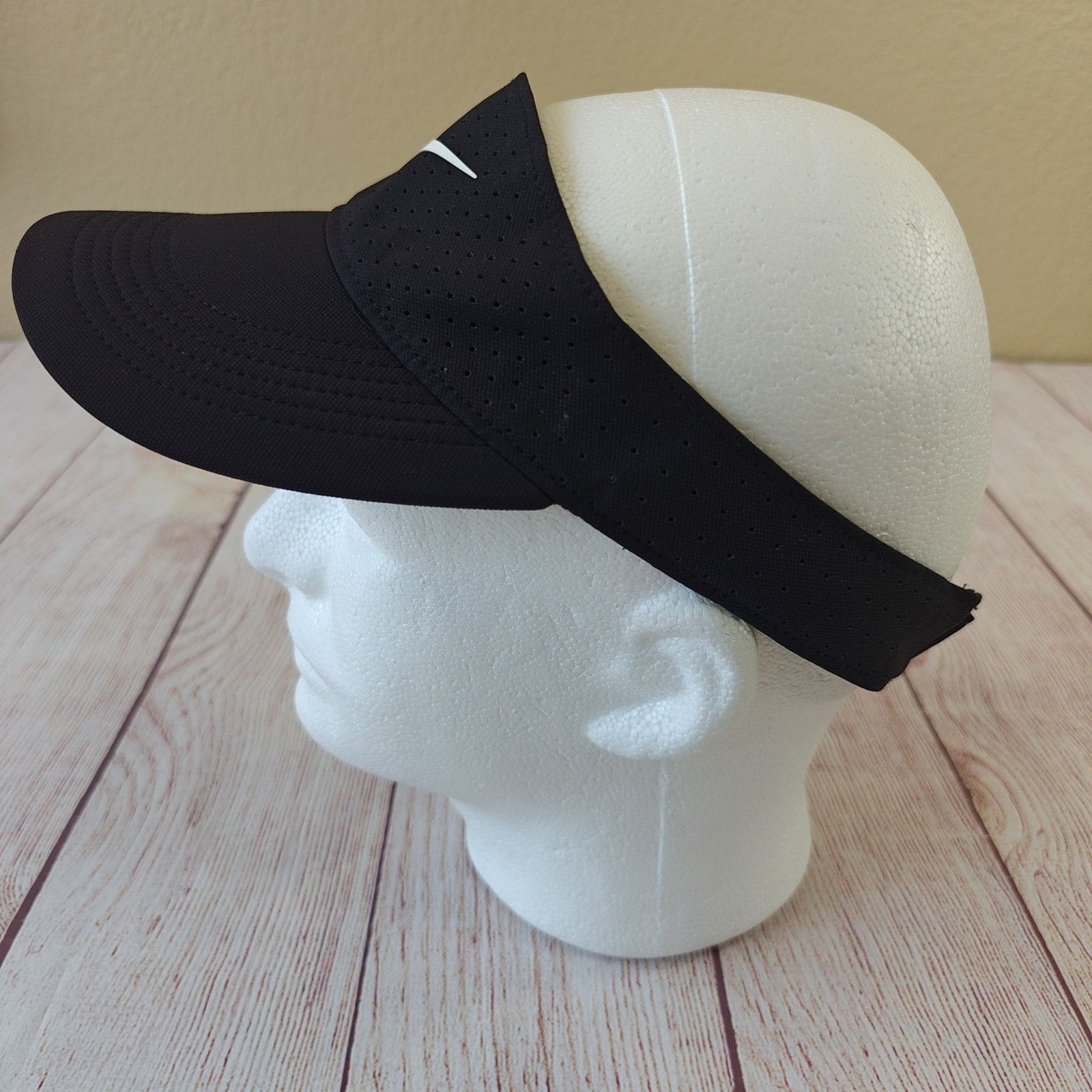 Nike Nike AeroBill Running Golf Tennis Visor Style AV6960-010 Size ONE SIZE - 5 Thumbnail