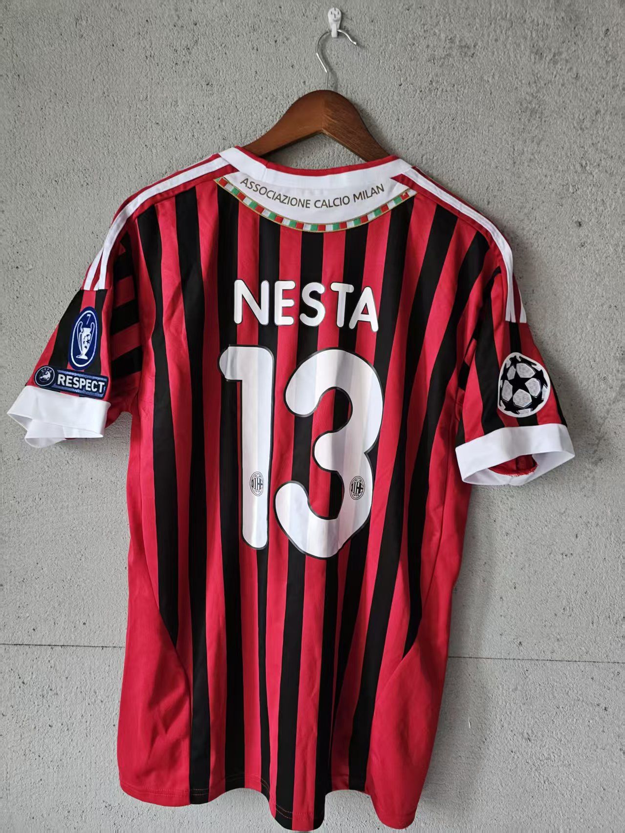 Other 2011 AC Milan #13 Alessandro Nesta Jersey Home Size US XL / EU 56 / 4 - 1 Thumbnail