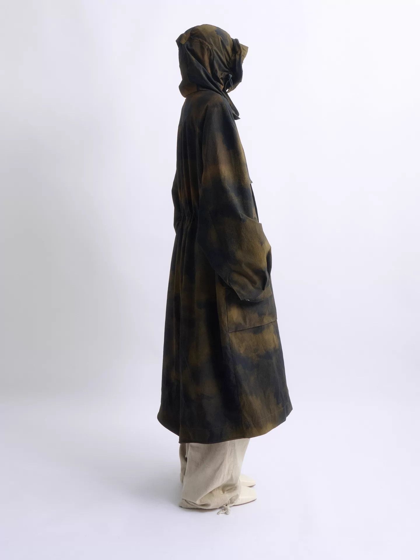 A-COLD-WALL* A-COLD-WALL tech long parka smoky camo cloud Size L Size US L / EU 52-54 / 3 - 5 Thumbnail
