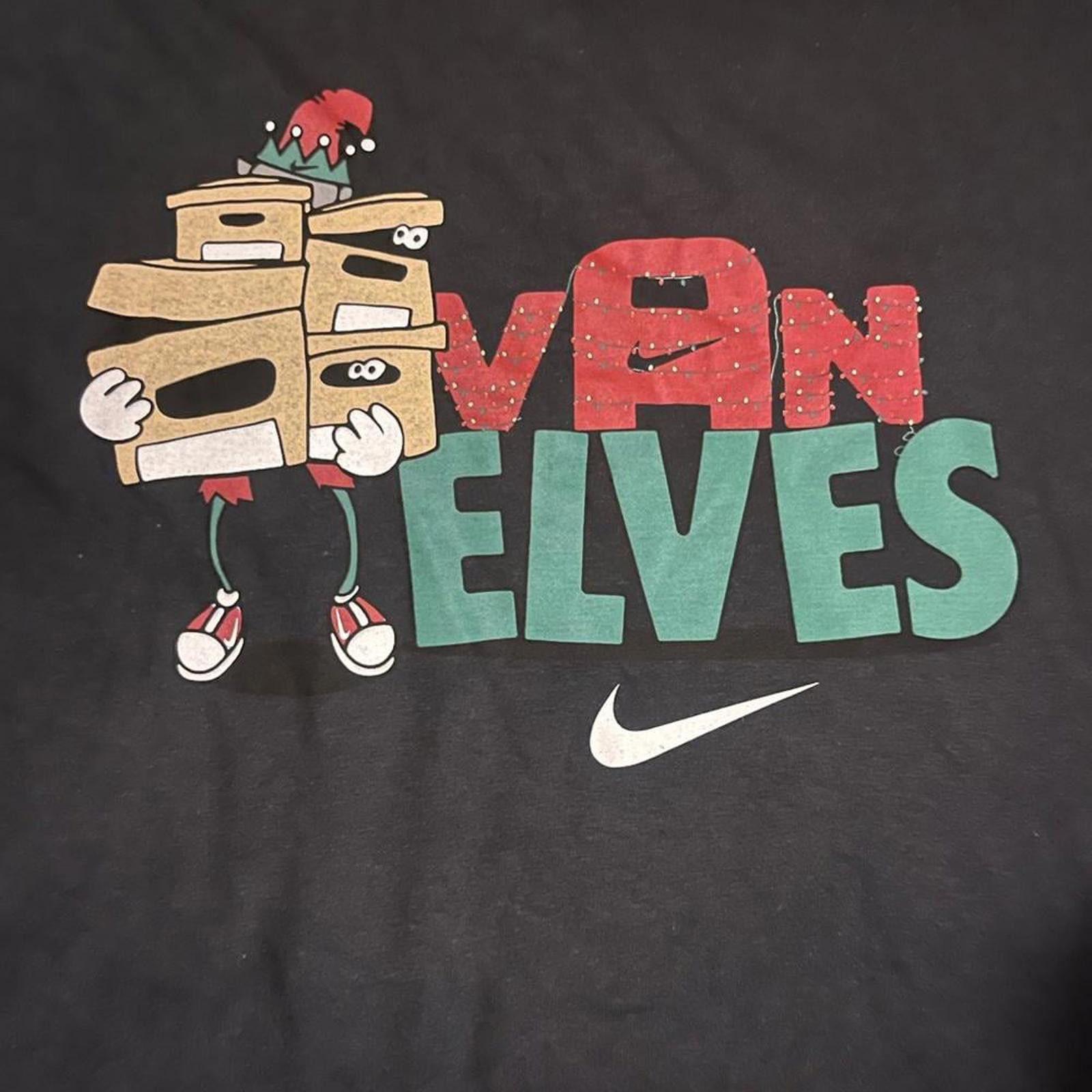 Nike Nike The Van Elfs Employee Exclusive Tee Size US XL / EU 56 / 4 - 3 Thumbnail