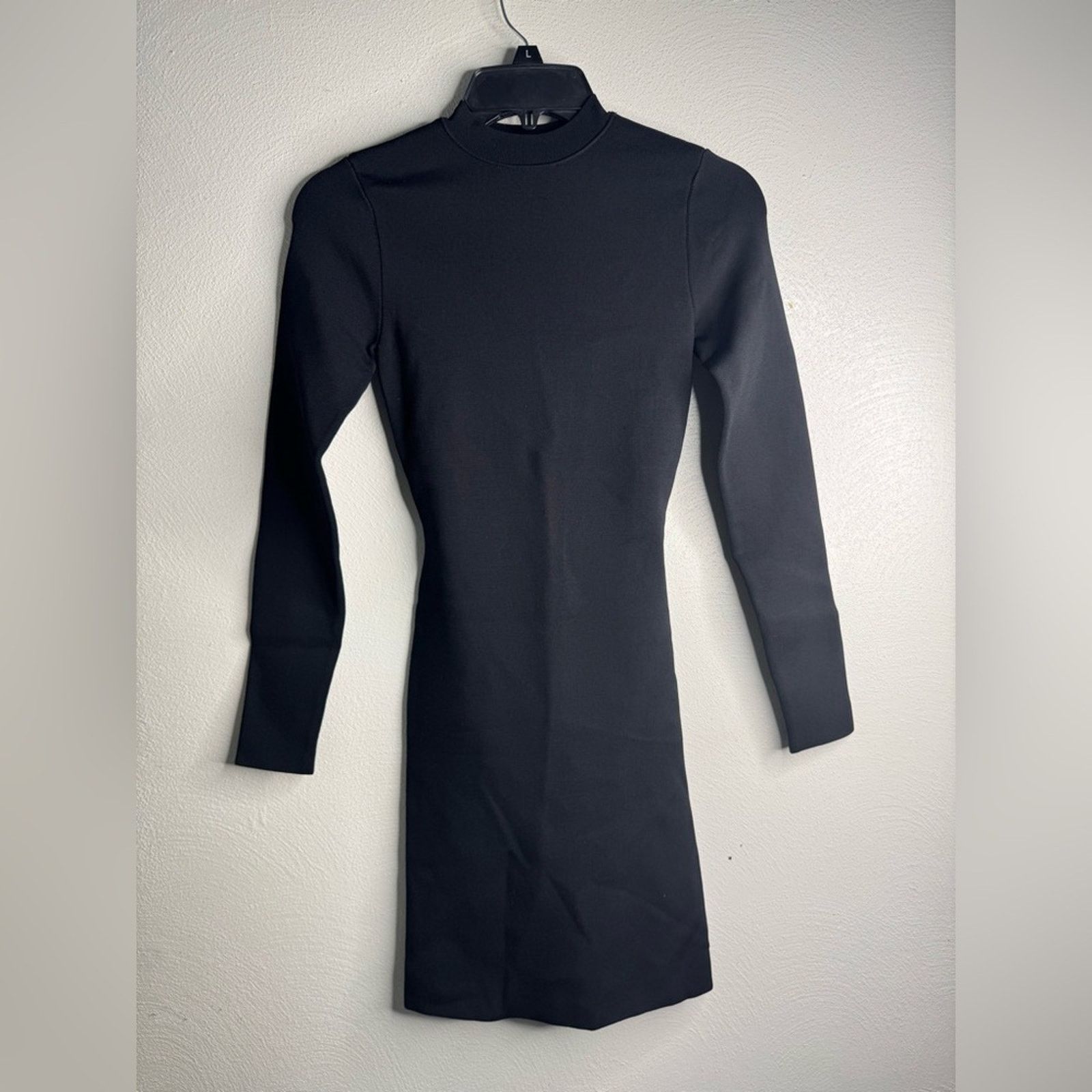 Alice + Olivia Alice + Olivia Estelle Twist Black Dress Size XS / US 0-2 / IT 36-38 - 4 Thumbnail