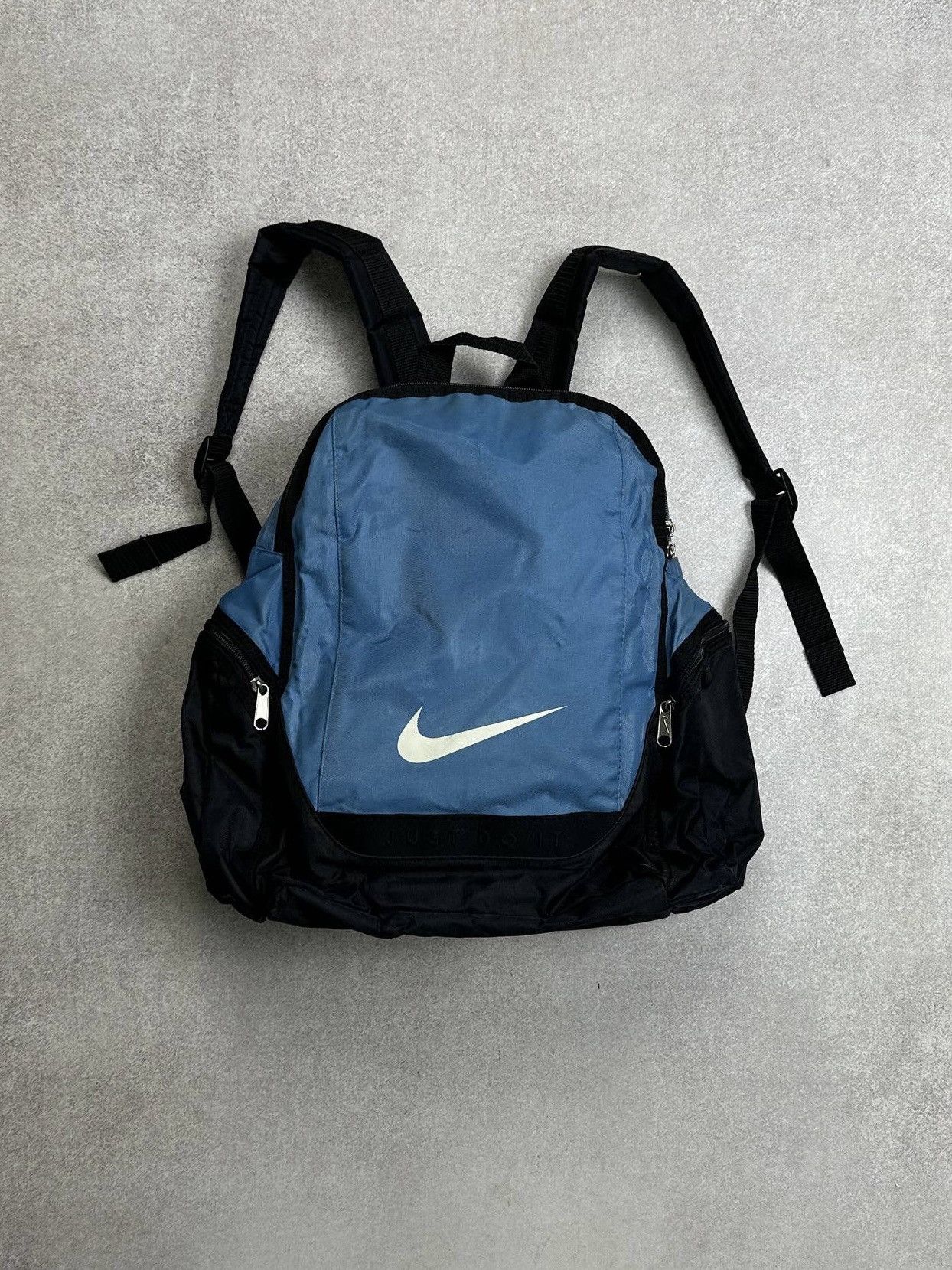 Nike Vintage Nike Swoosh Retro Y2K Backpack Os Size ONE SIZE - 1 Thumbnail