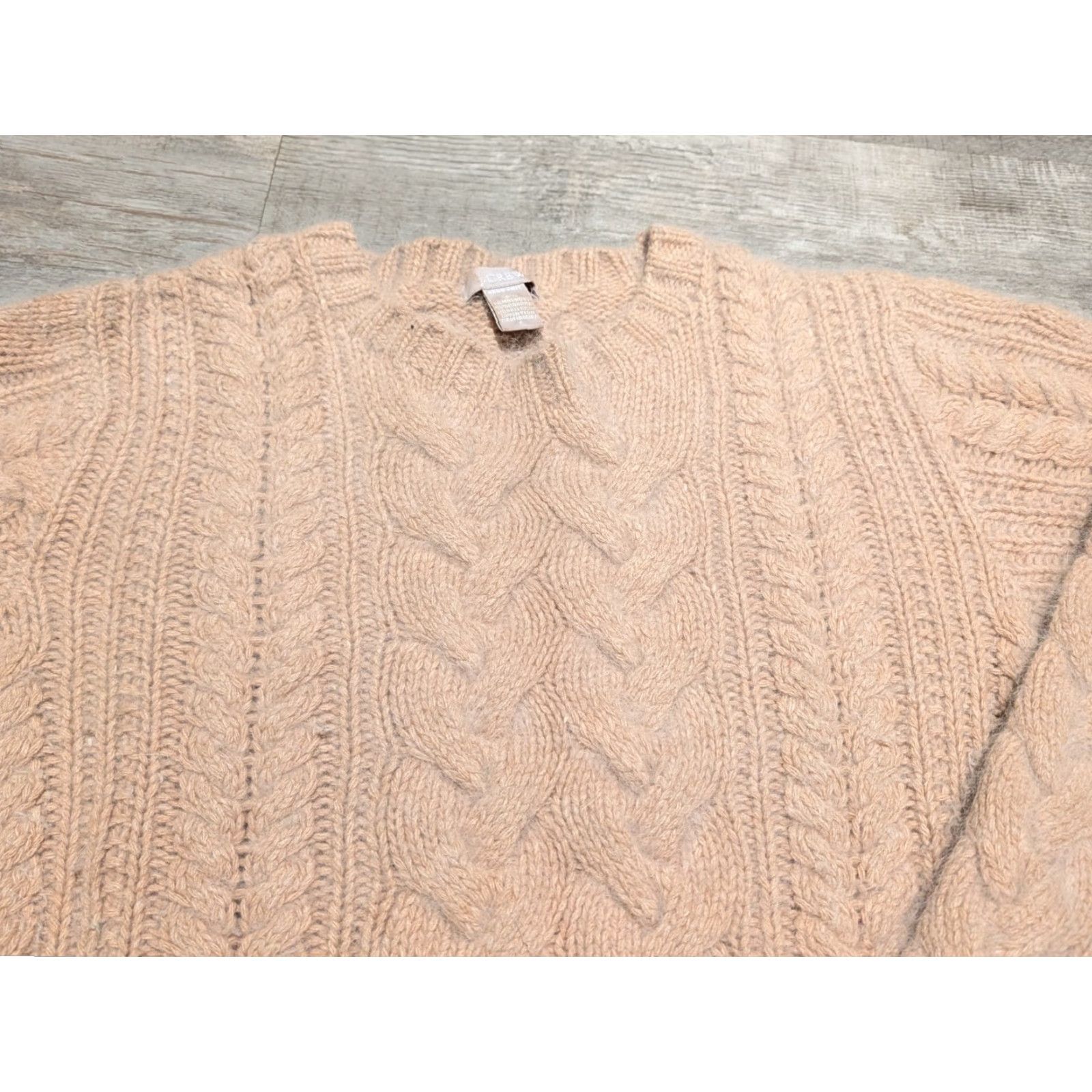 J.Crew J Crew Cable Knit Hand knit Sweater Womens L Lambs Wool Rabbit Hair Supersoft Size L / US 10 / IT 46 - 2 Thumbnail