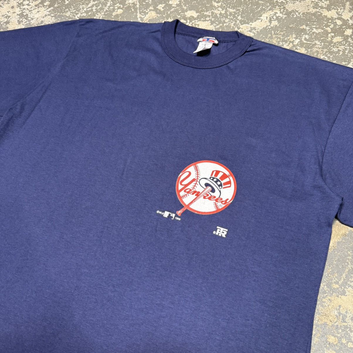 Vintage Vintage New York Yankees Small Logo 1996 Tshirt Size US L / EU 52-54 / 3 - 3 Thumbnail