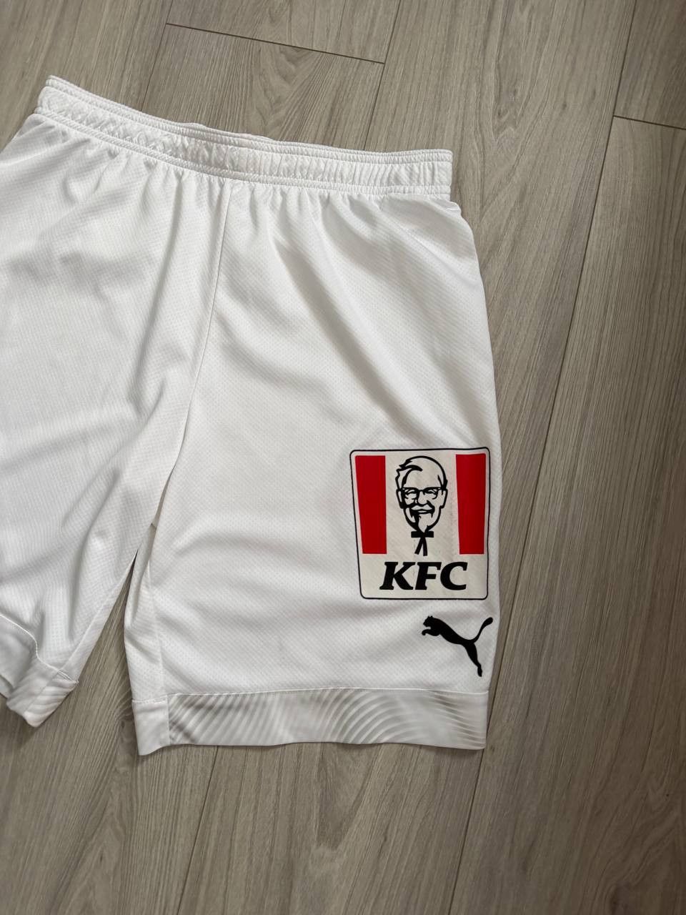 Puma Servette Geneve Shorts Puma Football Soccer Size M Size US 32 / EU 48 - 2 Thumbnail