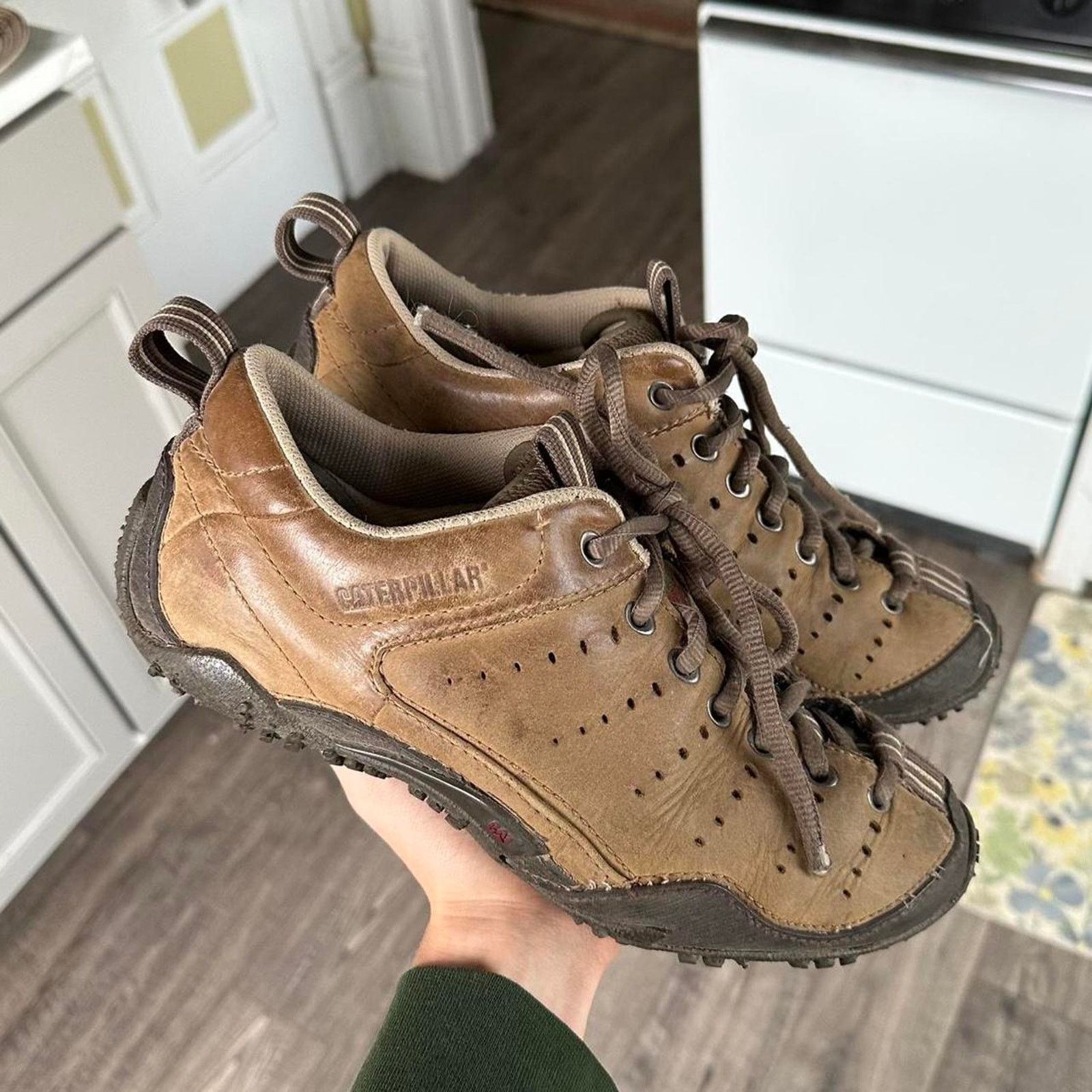 Other × Vintage Rare Vintage Brown Leather CAT Low Top Sporty Sneaker Shoe Size US 8 / EU 41 - 1 Thumbnail
