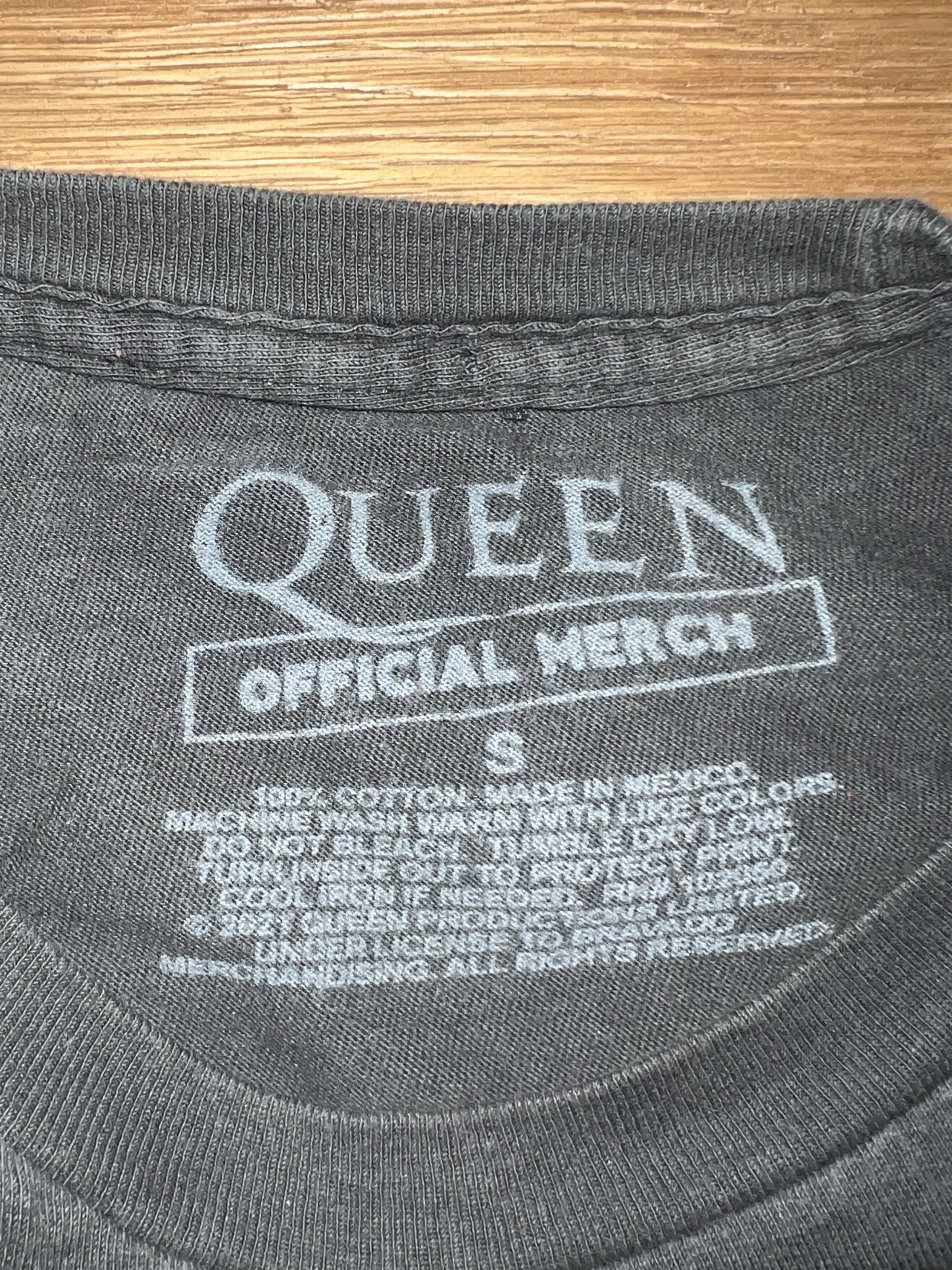 Other Queen Official Merch T-Shirt Size US S / EU 44-46 / 1 - 2 Thumbnail