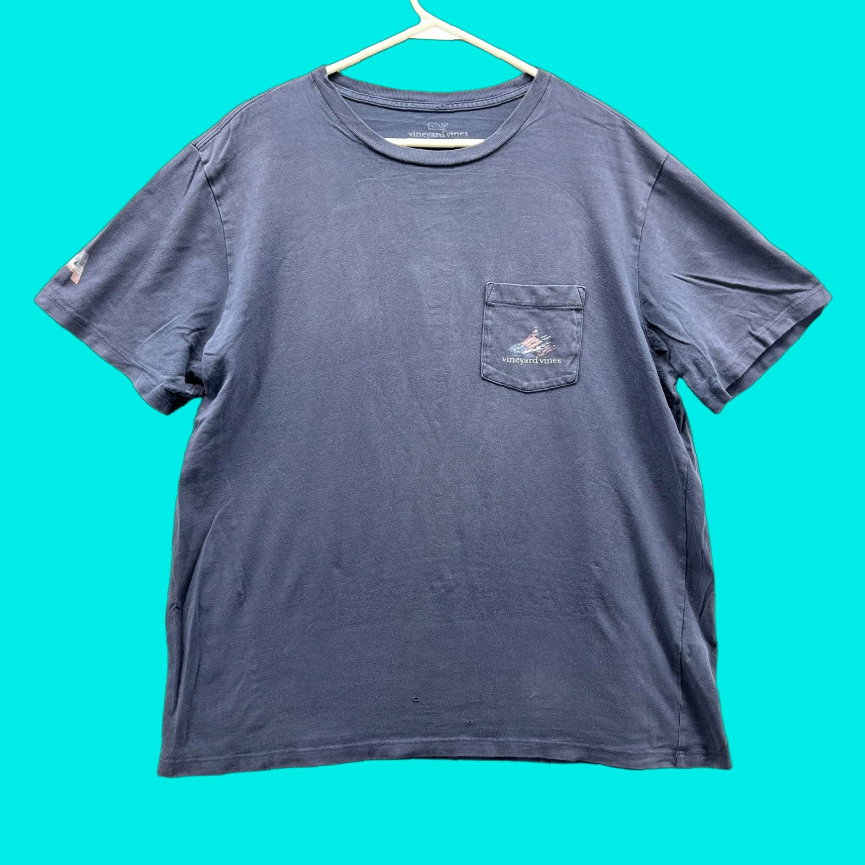 Vineyard Vines Vineyard Vines Shirt Mens Large Blue Pocket Boat Graphic USA Flag Tee Vintage Size US L / EU 52-54 / 3 - 1 Thumbnail
