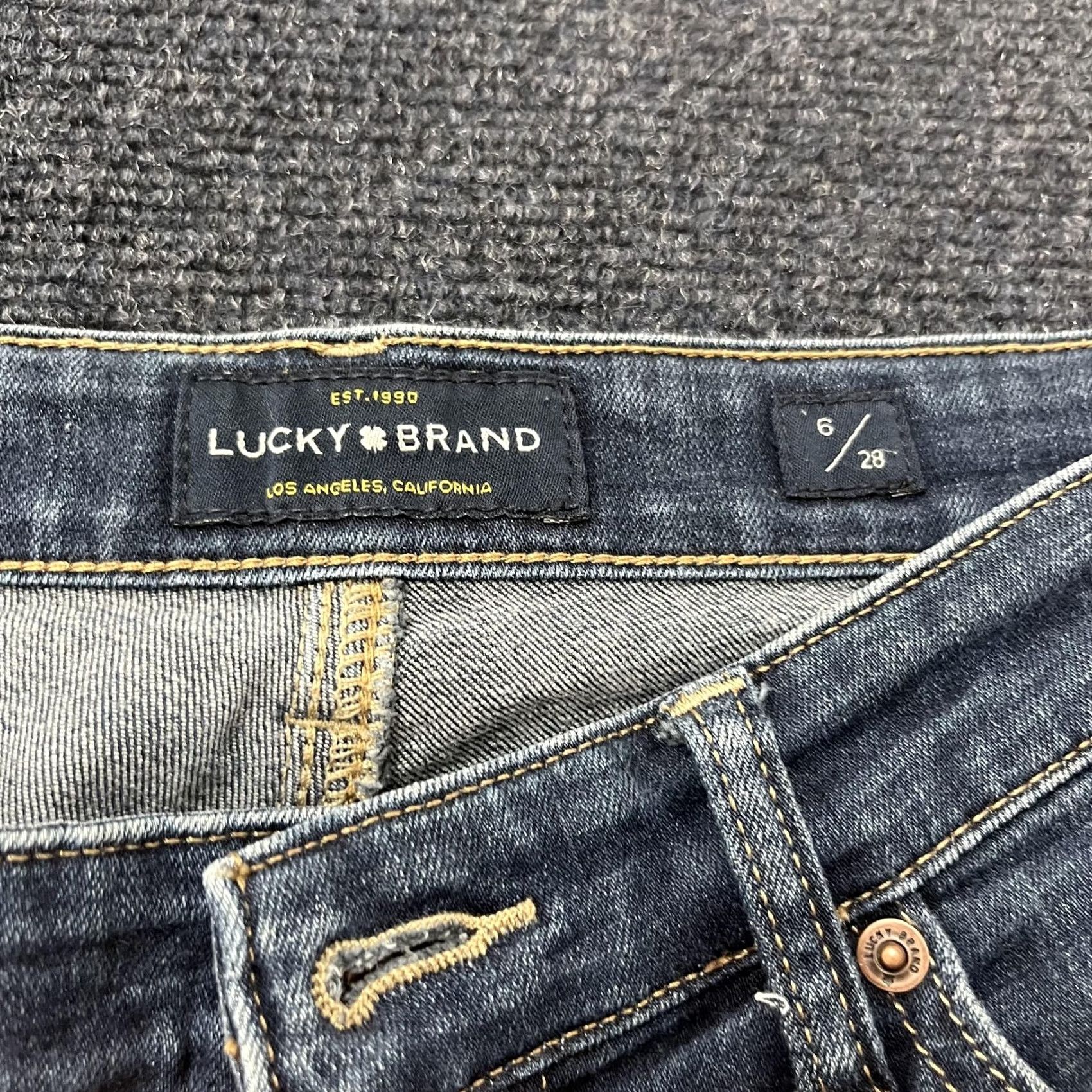 Lucky Brand Lucky Brand Jeans Womens 6/28 Blue Medium Wash Straight Leg Denim Size 28" / US 6 / IT 42 - 3 Thumbnail