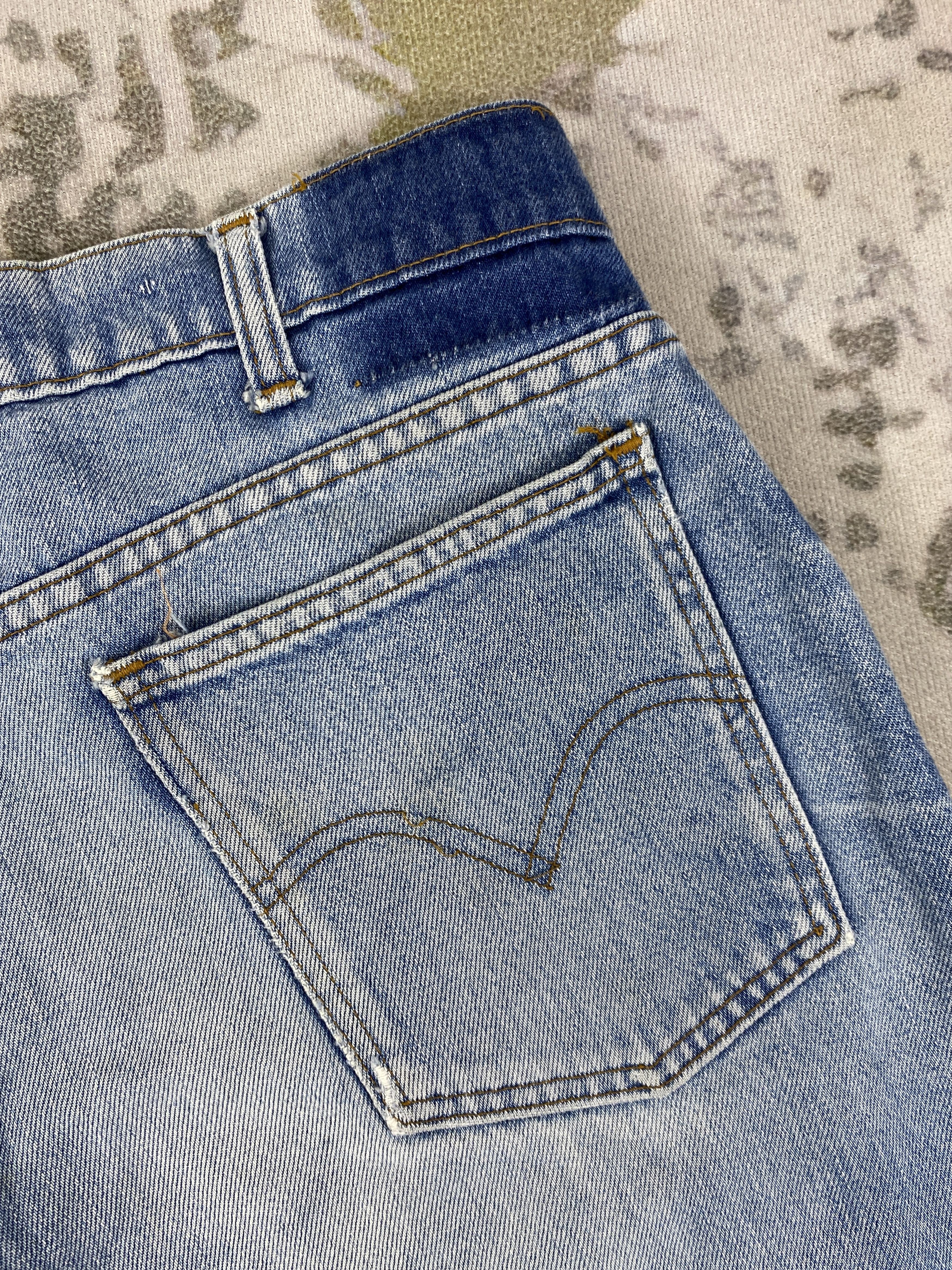 Levi's Distressed Blue Vintage Levi's Jeans 33x30 Denim- JN3548 Size US 33 - 9 Thumbnail