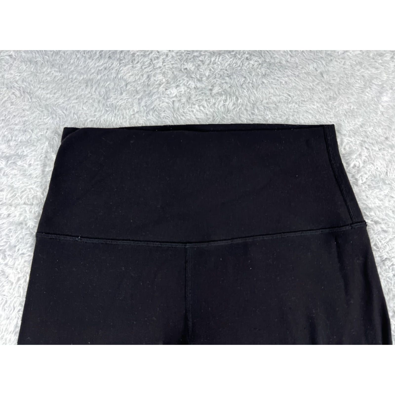 Lululemon Lululemon Pants Womens 6 Black Align Crop 21" ISSUES READ Size 28" / US 6 / IT 42 - 4 Thumbnail