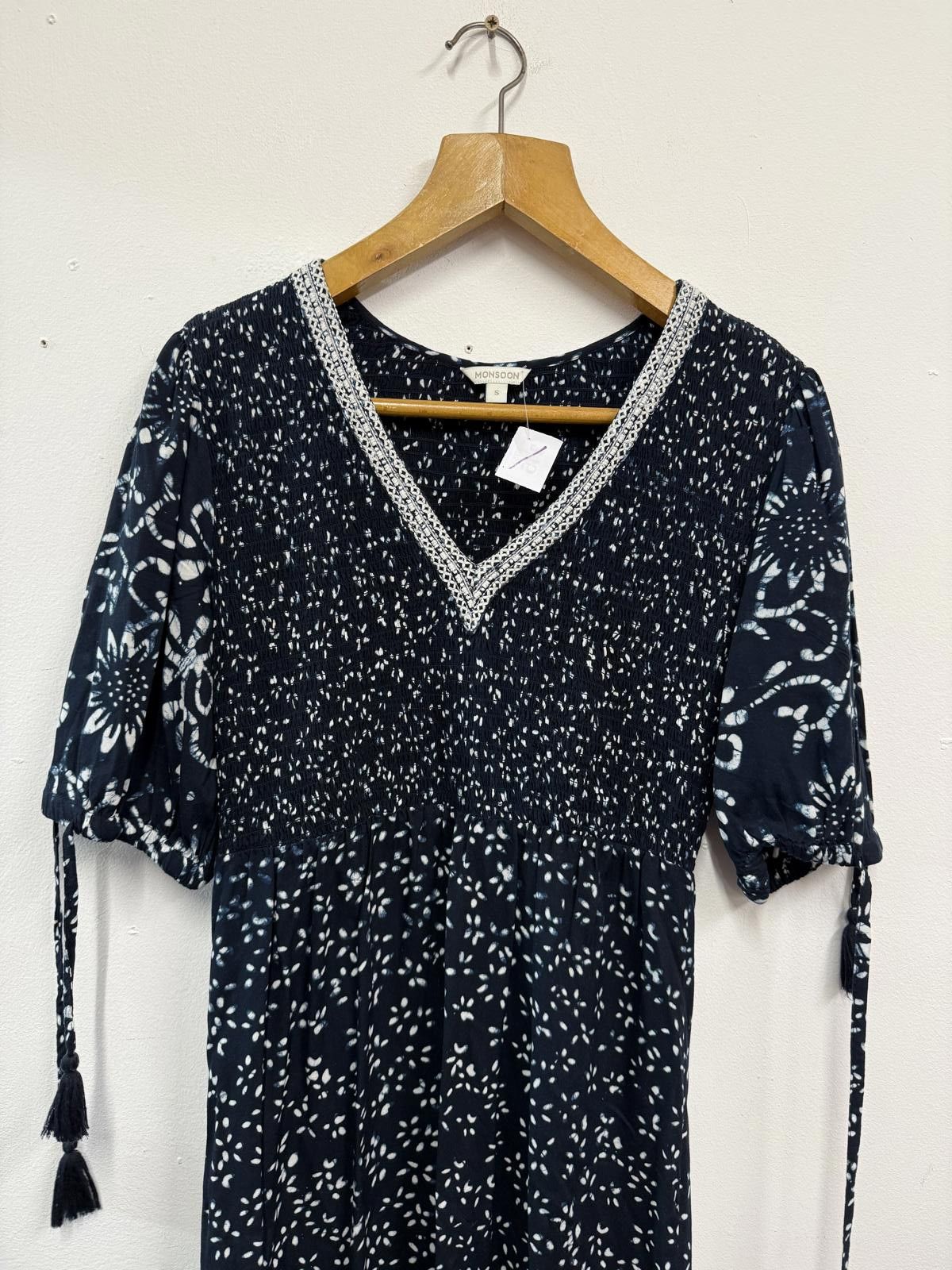 Other Monsoon Black and White Patterned Midi Dress Size S Size S / US 4 / IT 40 - 3 Thumbnail