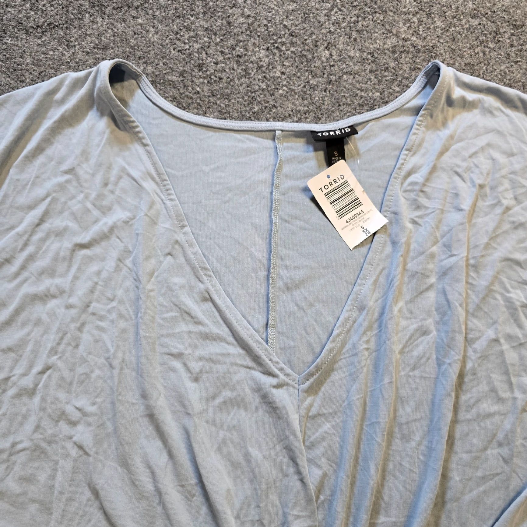 Torrid Torrid Shirt Women 5X Blue Crossover Deep V Stretch Soft Casual Capsule Basic Shirts** Size XXL / US 16-18 / IT 52-54 - 2 Thumbnail