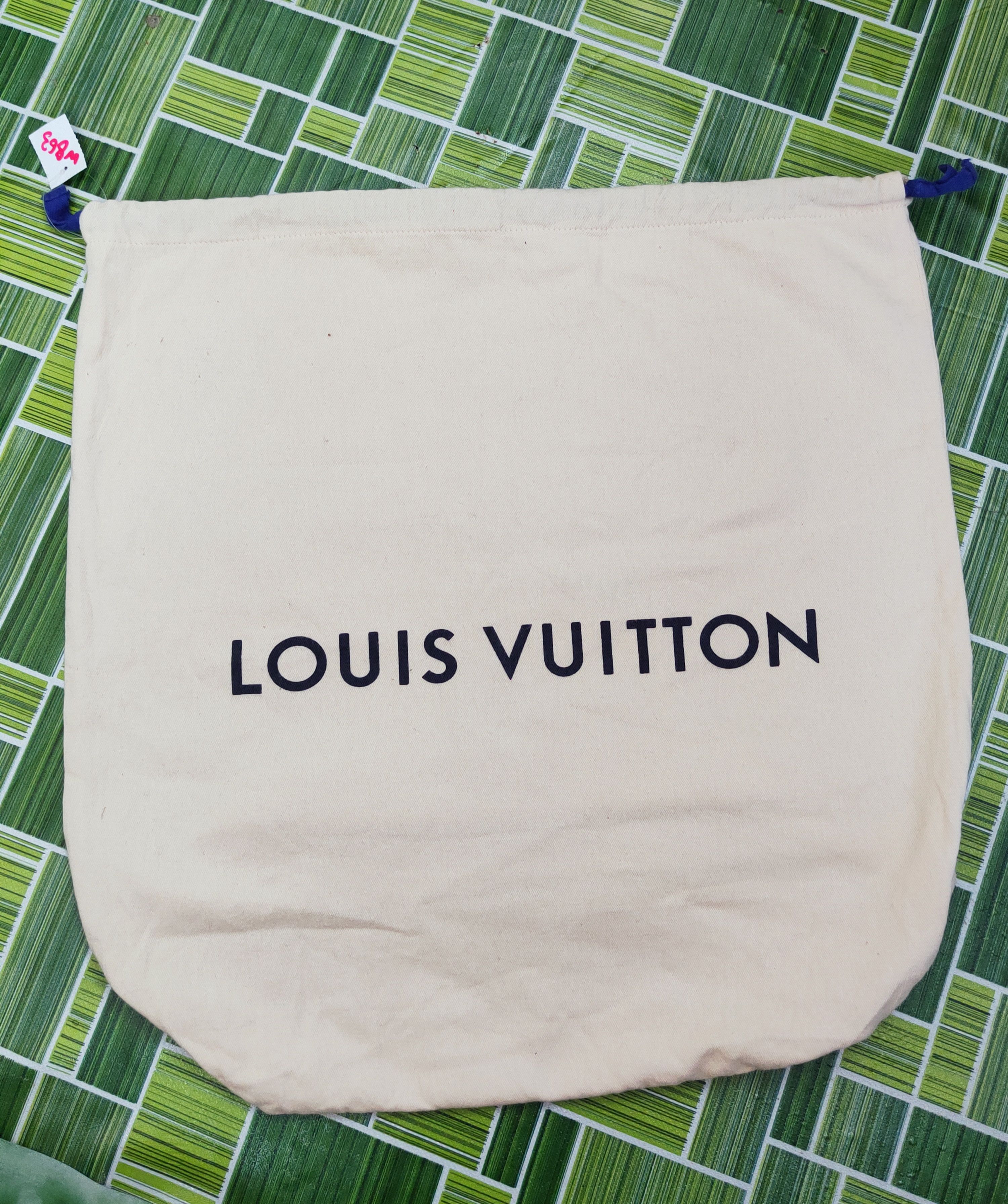 Louis Vuitton Louis Vuitton Cream Cotton Dust Bag #W863 Size ONE SIZE - 1 Thumbnail