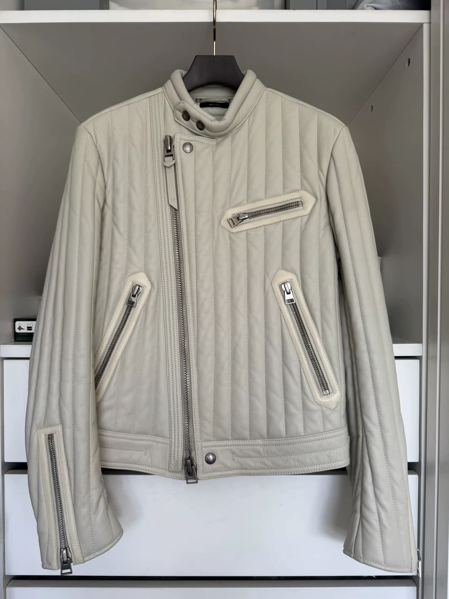 Tom Ford Rare White Leather Quilted Jacket Size US S / EU 44-46 / 1 - 1 Thumbnail
