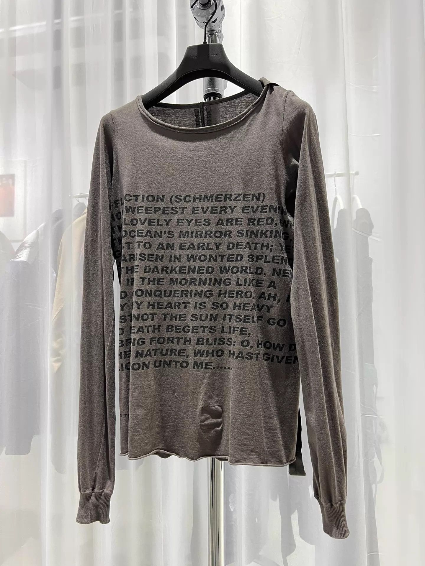 Rick Owens Rick Owens 07 Print LS Tee Gray-Brown Slim S Size US S / EU 44-46 / 1 - 3 Thumbnail