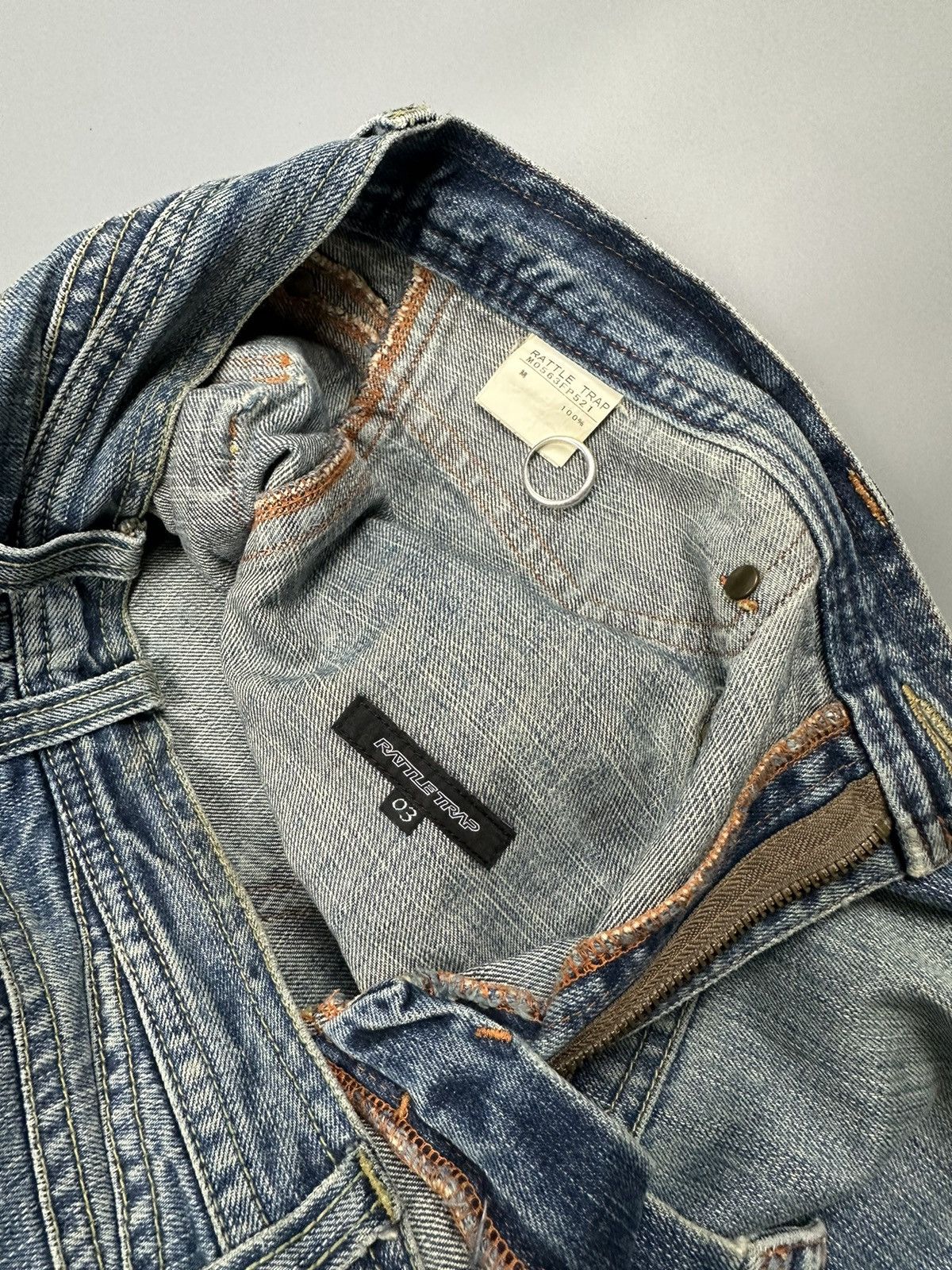 Japanese Brand Distressed Rattle Trap Twist Leg Multipocket Flared Denim Size US 32 / EU 48 - 12 Thumbnail