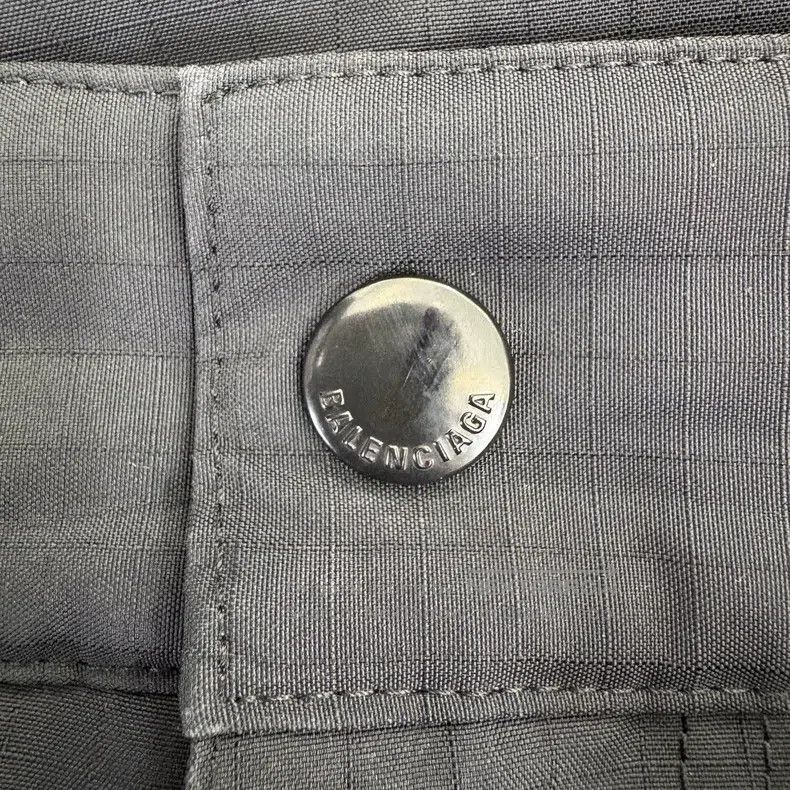 Balenciaga Balenciaga Ski Pants Size US 32 / EU 48 - 8 Thumbnail