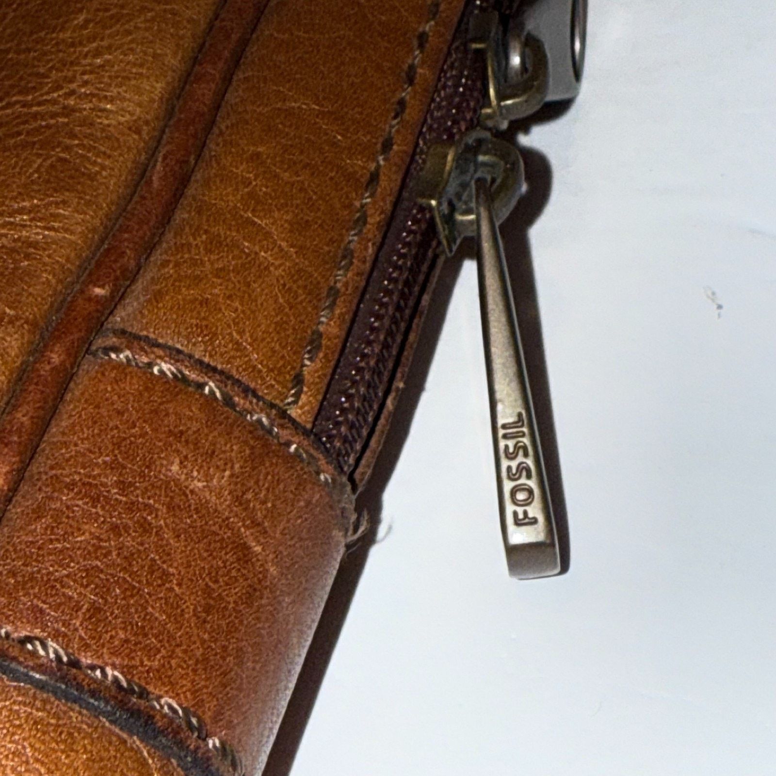 Fossil Fossil Vintage Brown Cow Hide Leather LaptopBriefcase Size ONE SIZE - 4 Thumbnail