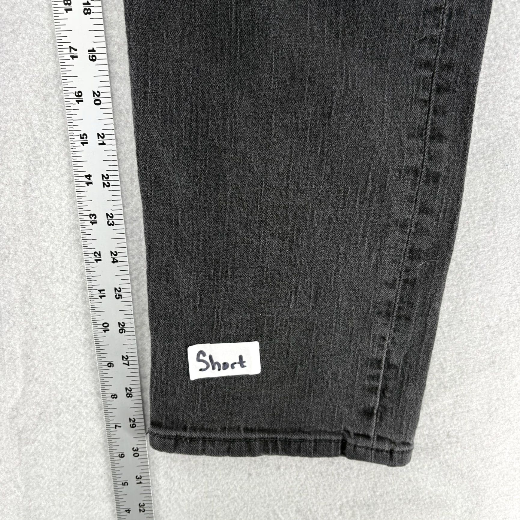 Levi's VINTAGE Levis 521 Slim Taper Jeans Mens 38x30 Gray Charcoal Wash 5-Pocket Denim Stretch Cotton Blend Jeans Mens W38 L30 Size US 38 / EU 54 - 7 Thumbnail