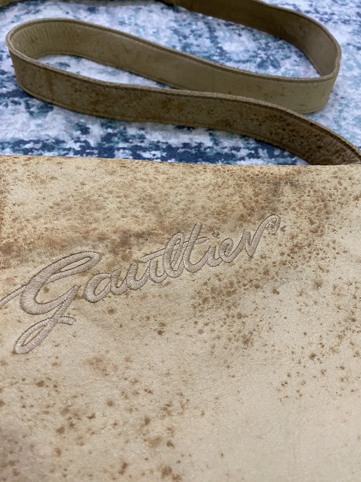 Jean Paul Gaultier Jean Paul Gaultier Raw Calf Leather Crossbody Bag Size ONE SIZE - 6 Thumbnail
