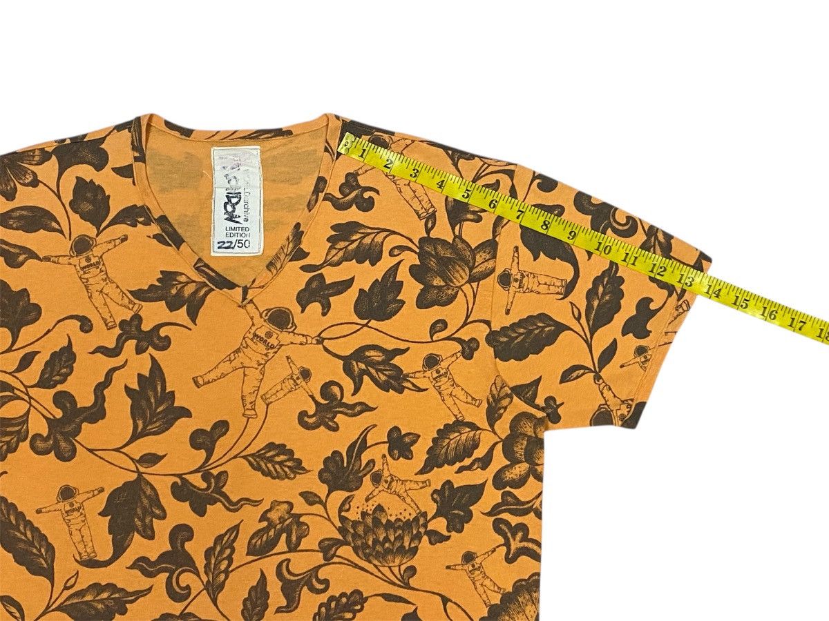 Comme des Garcons Comme Des Garçons“WORLD ARCHIVE LANDON”LIMITED EDITION 22/50 Size US M / EU 48-50 / 2 - 17 Thumbnail