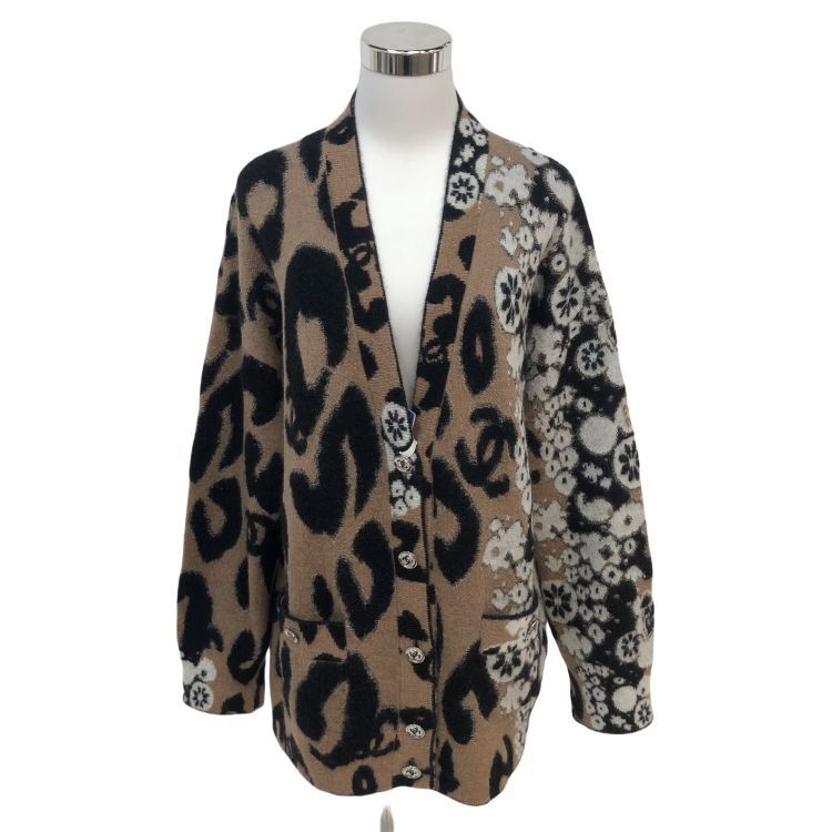 Chanel Chanel CC Logo Cashmere Blend Cardigan Size 44 Size L / US 10 / IT 46 - 1 Thumbnail