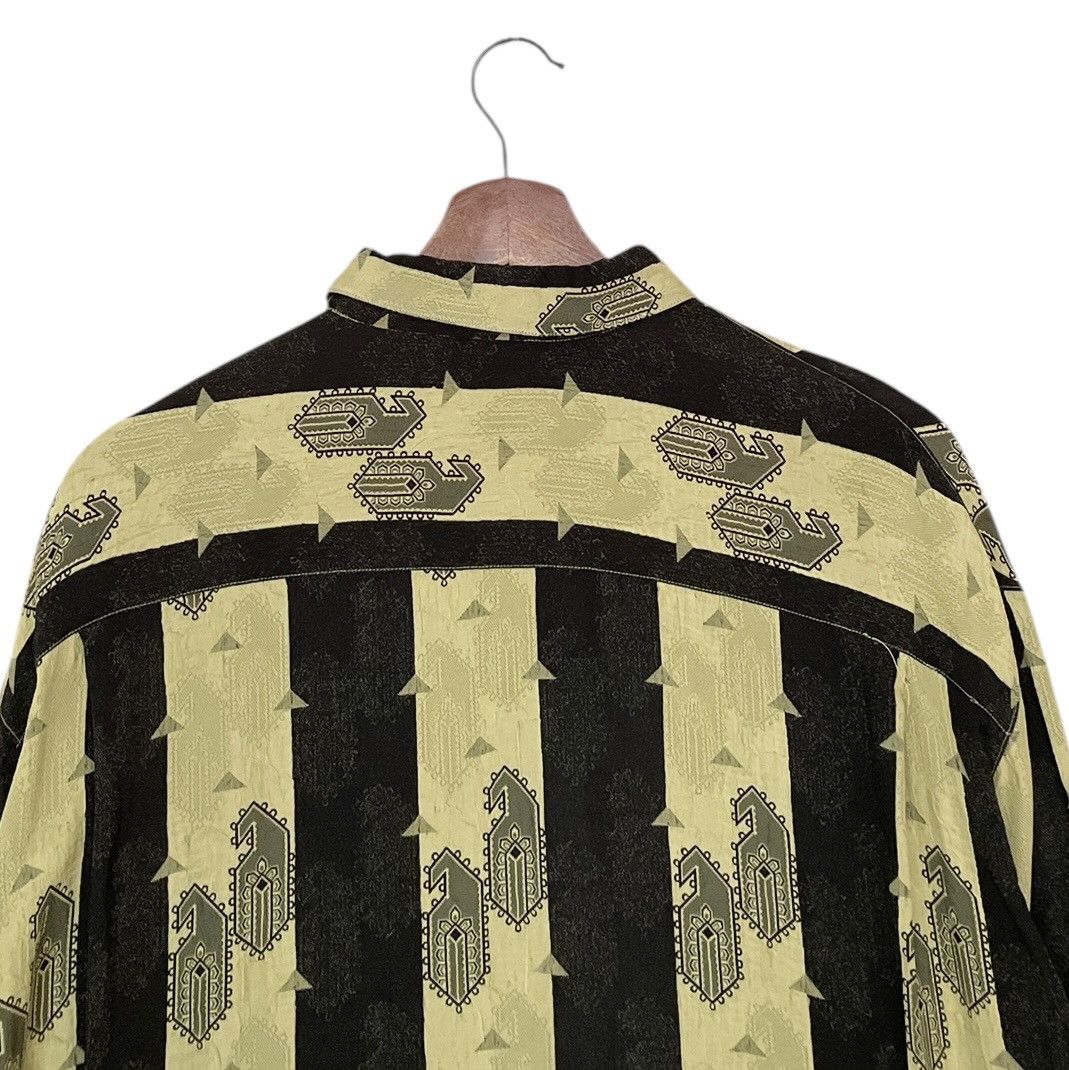 Vintage Vintage Bellows Brut Le Garage & Devoré Pattern Shirt 1990s Size US M / EU 48-50 / 2 - 8 Thumbnail