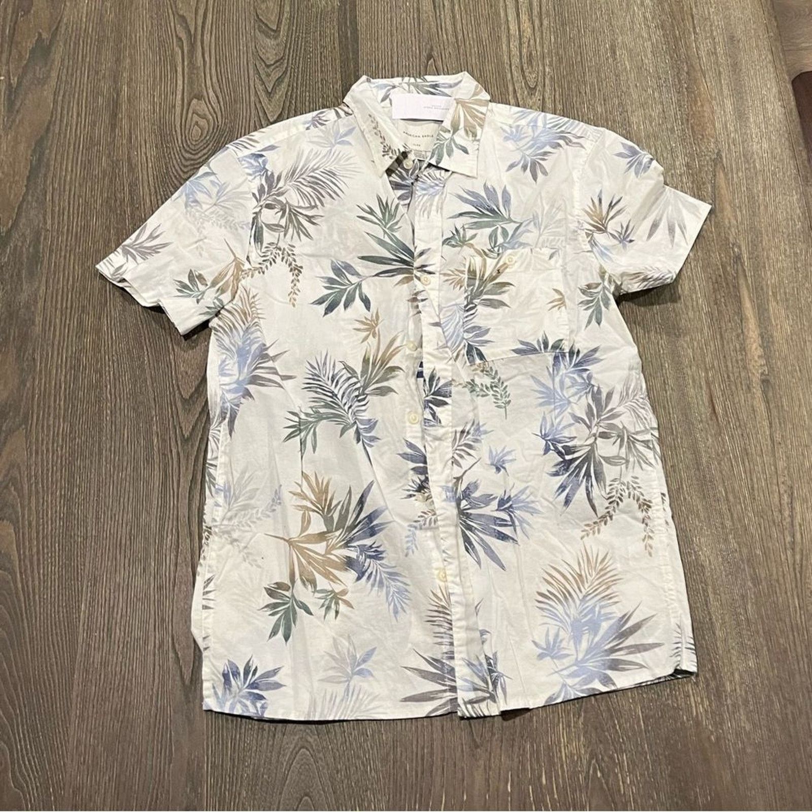 American Eagle Outfitters American Eagle Button Up Shirt Short Sleeves Flex Fit S NWT Size US S / EU 44-46 / 1 - 1 Thumbnail