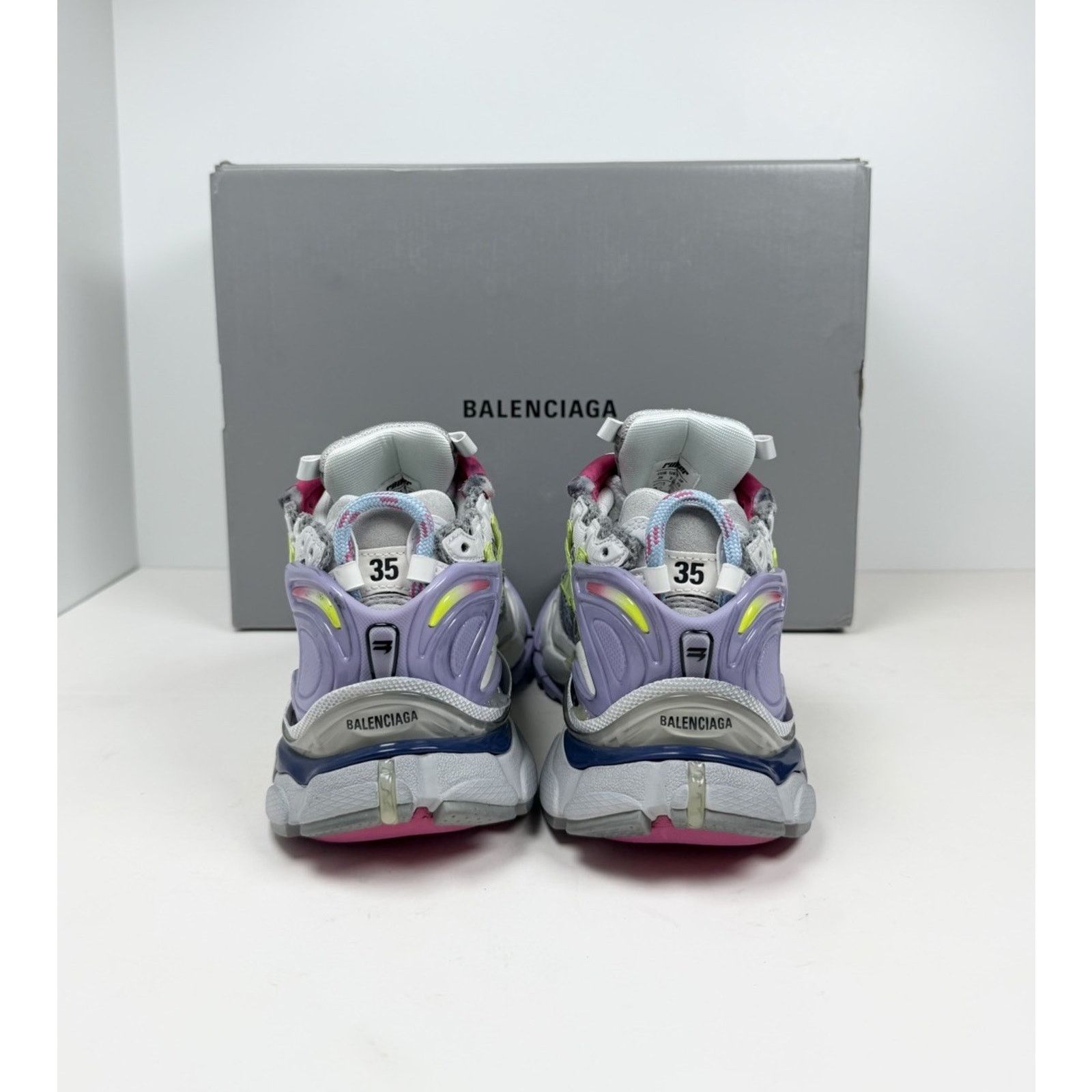 Balenciaga Size 35EU/5W- Balenciaga Runner Multicolor NEW Size US 5 / IT 35 - 5 Thumbnail