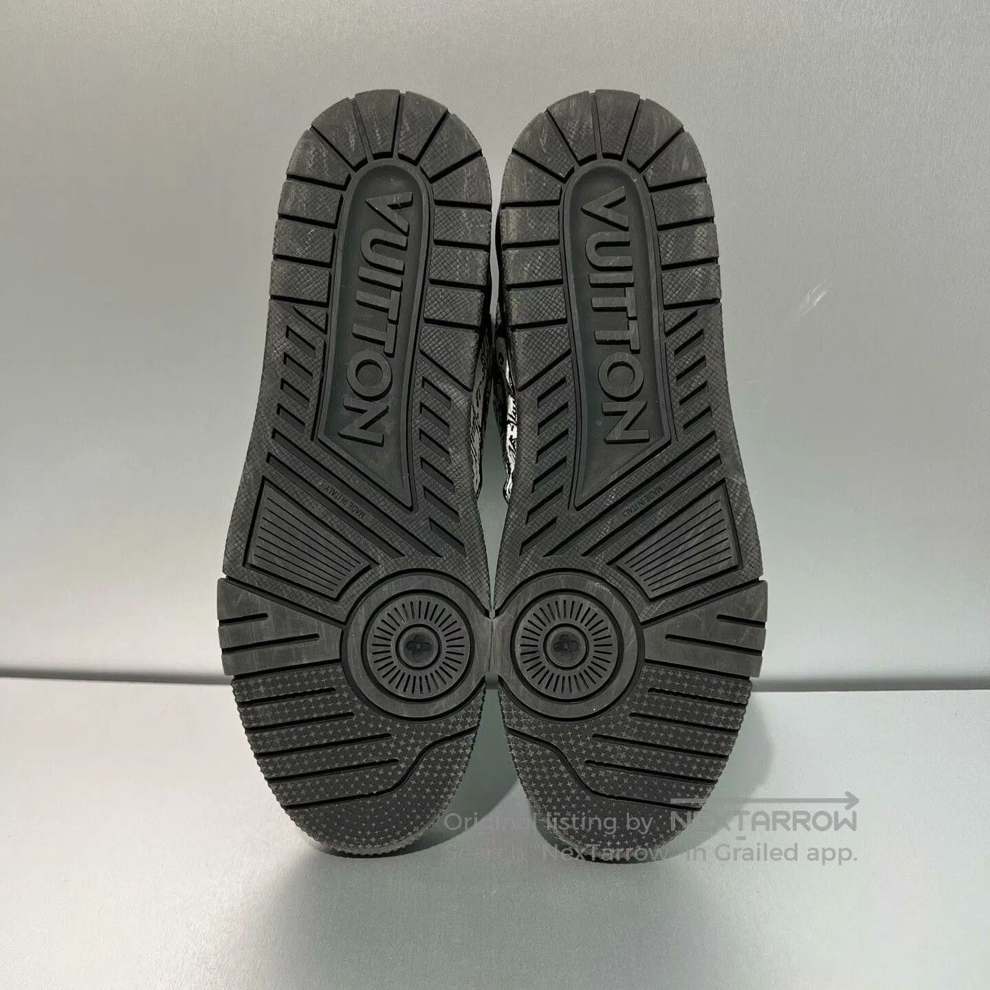 Louis Vuitton Louis Vuitton Trainer Black White Graffiti Sneakers. Size US 9 / EU 42 - 6 Thumbnail
