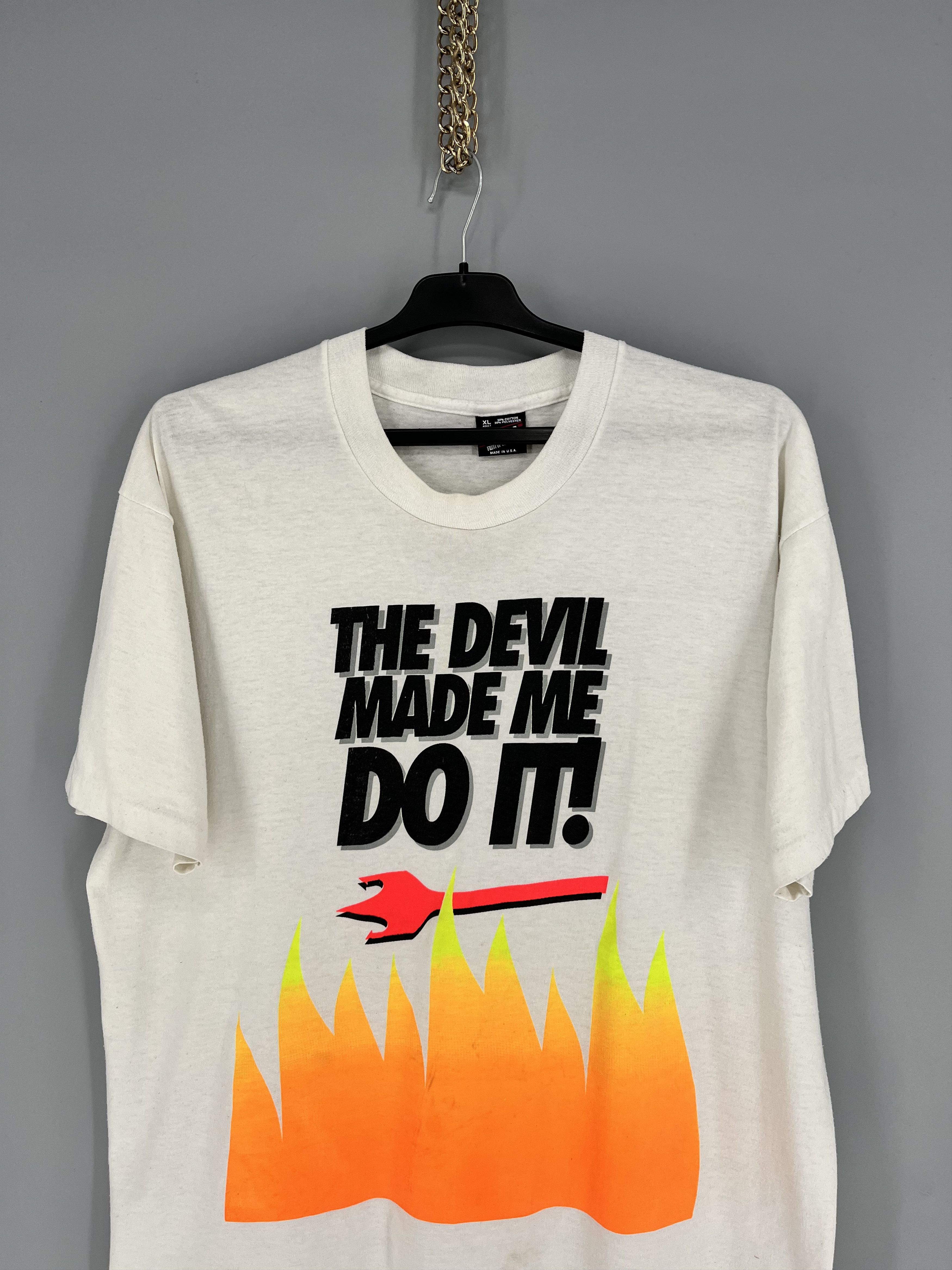 Band Tees Vintage 90s The Devil Made Me Do It Graphic WOOD DEVIL Size US XL / EU 56 / 4 - 6 Thumbnail