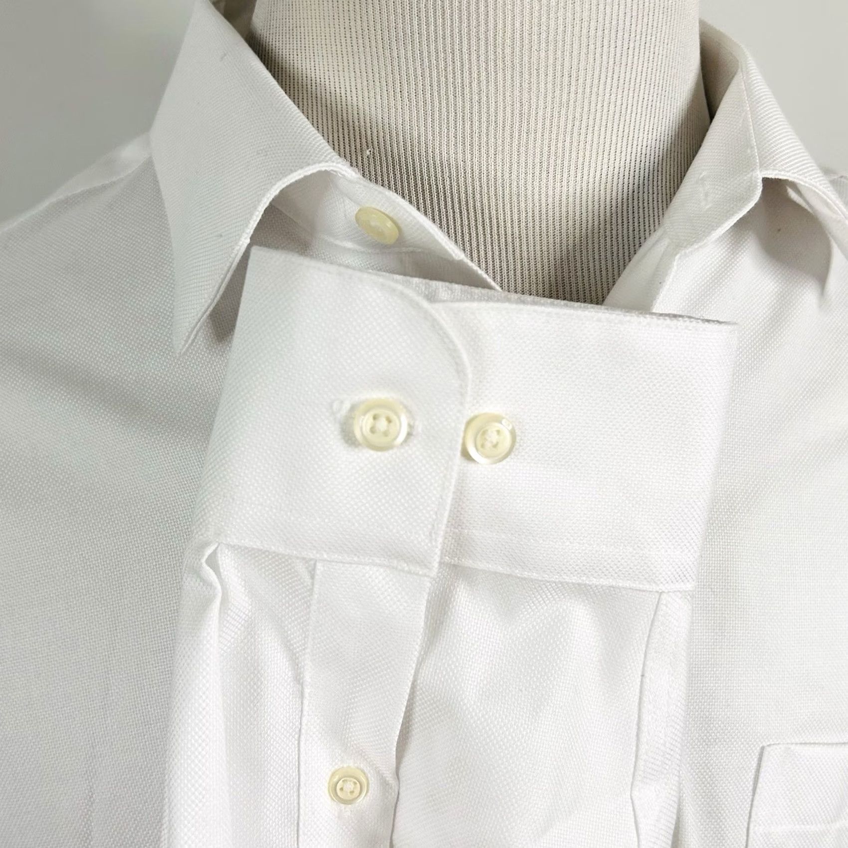 Pronto Uomo NWT Pronto Uomo Dress Shirt All White 100% Cotton Non Iron Classic Fit 18 34/35 100% Cotton Regular Mens Shirt Mens Size 48R - 5 Thumbnail