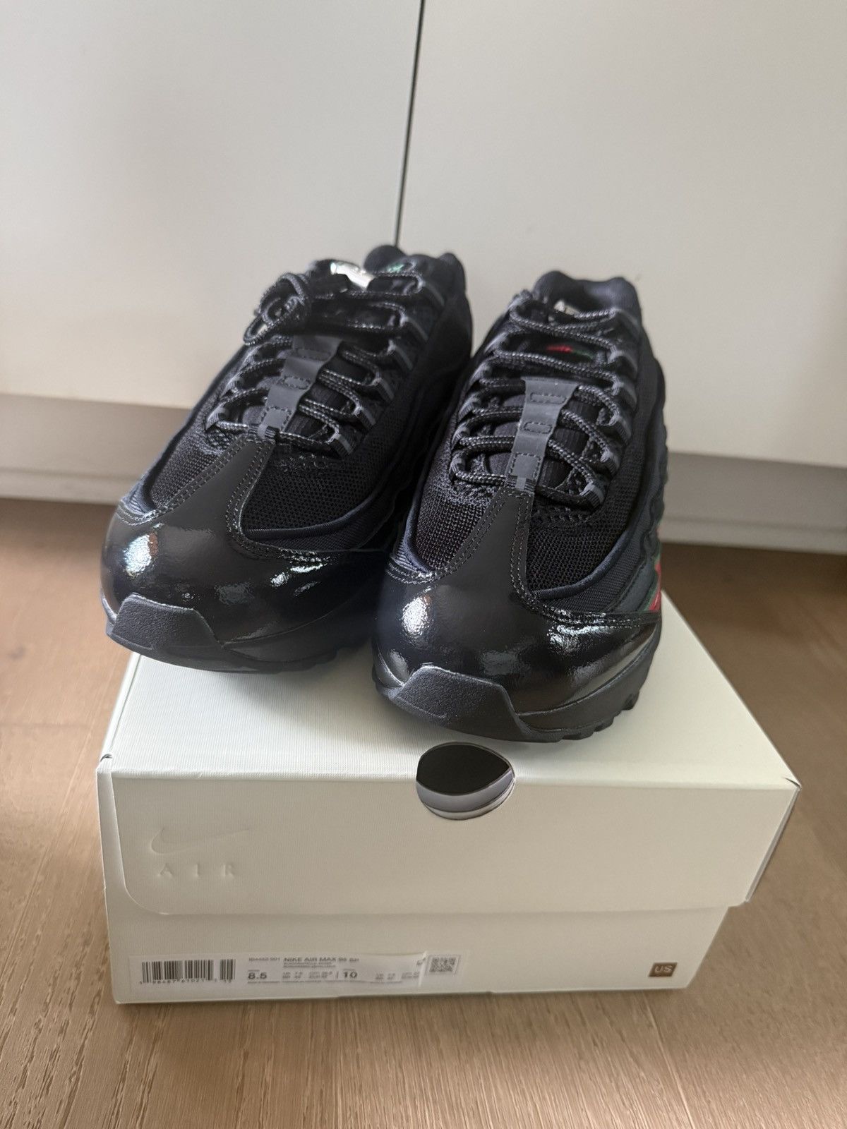 Nike × Undefeated Size 8.5 - Nike Undefeated x Air Max 95 Black (NEW) Size US 8.5 / EU 41-42 - 1 Thumbnail