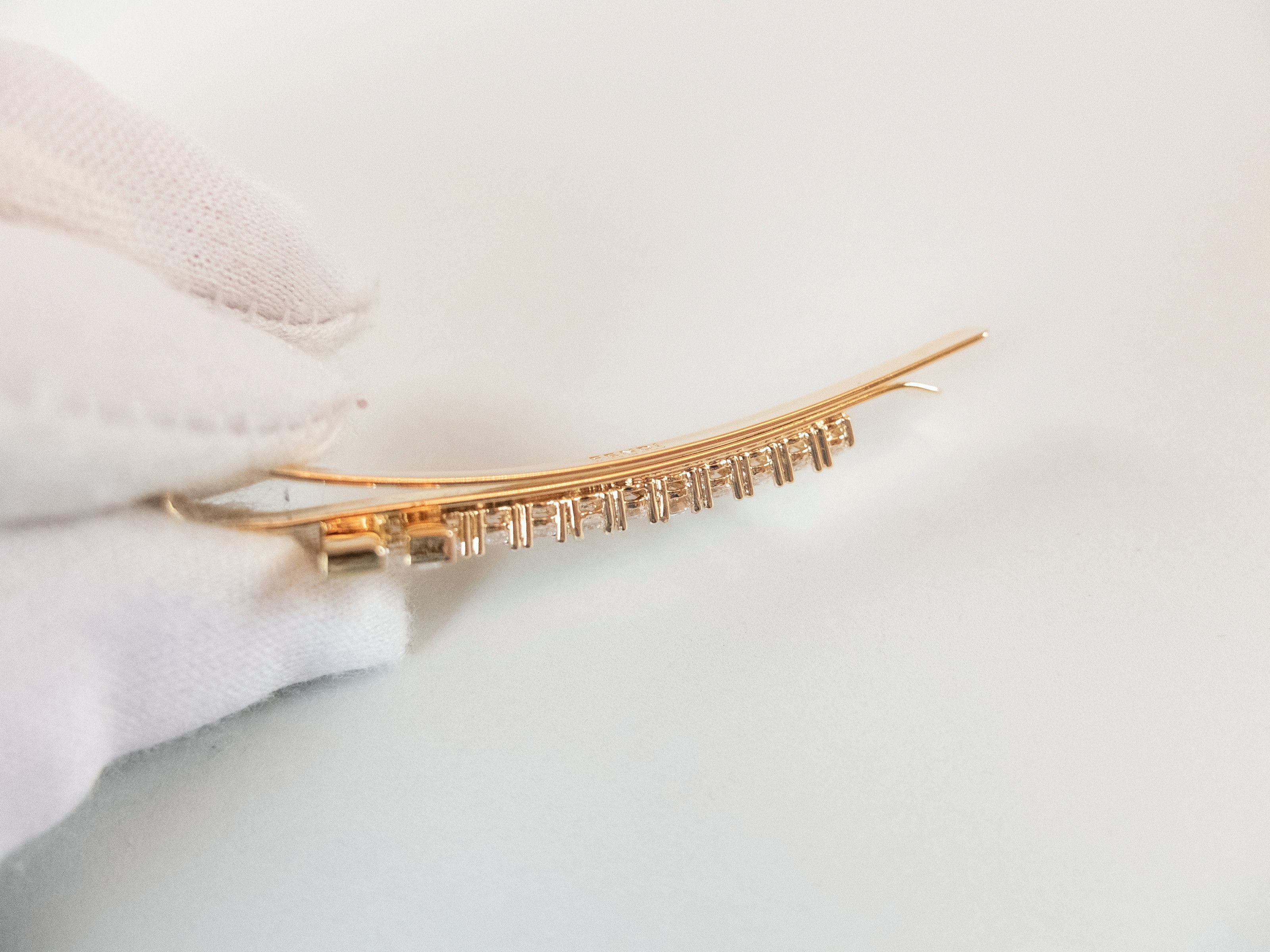 Fendi 2 x FENDI gold plated metal hair clips with strass crystals Size ONE SIZE - 6 Thumbnail