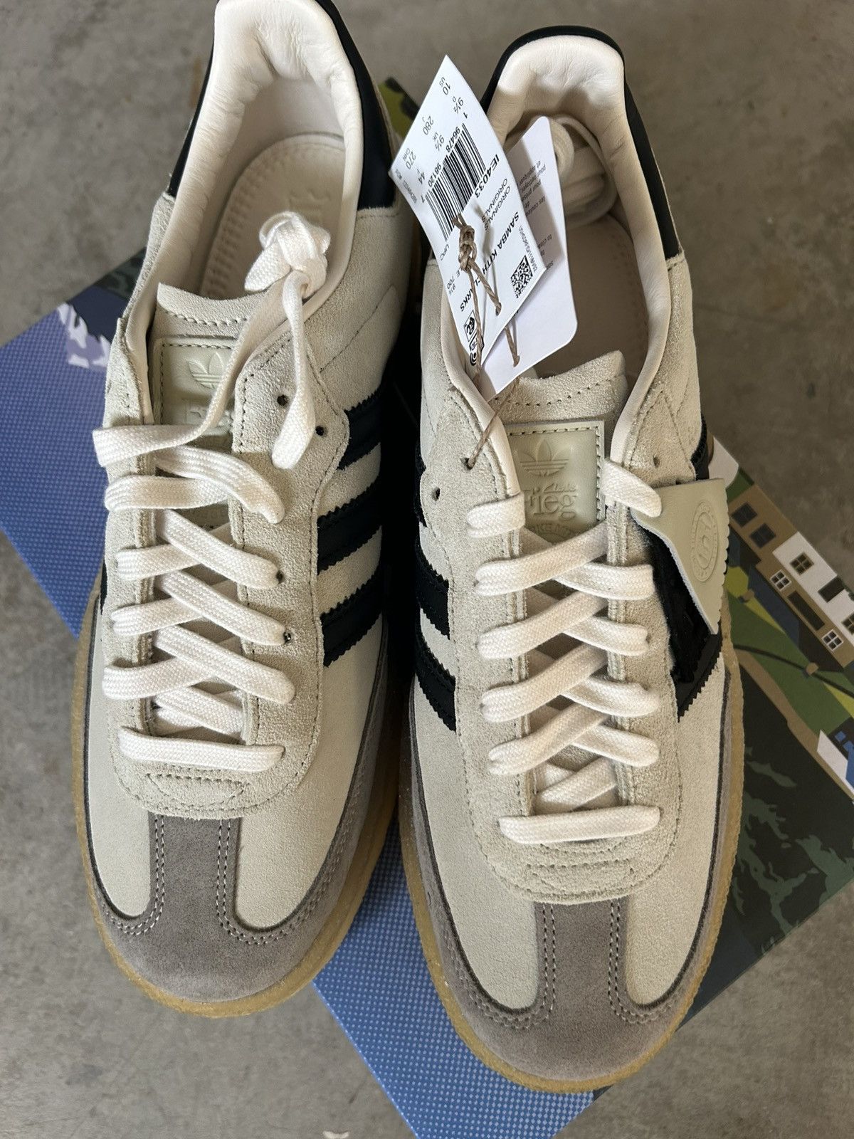 Kith Kith x Adidas Sambas Size US 10 / EU 43 - 2 Thumbnail