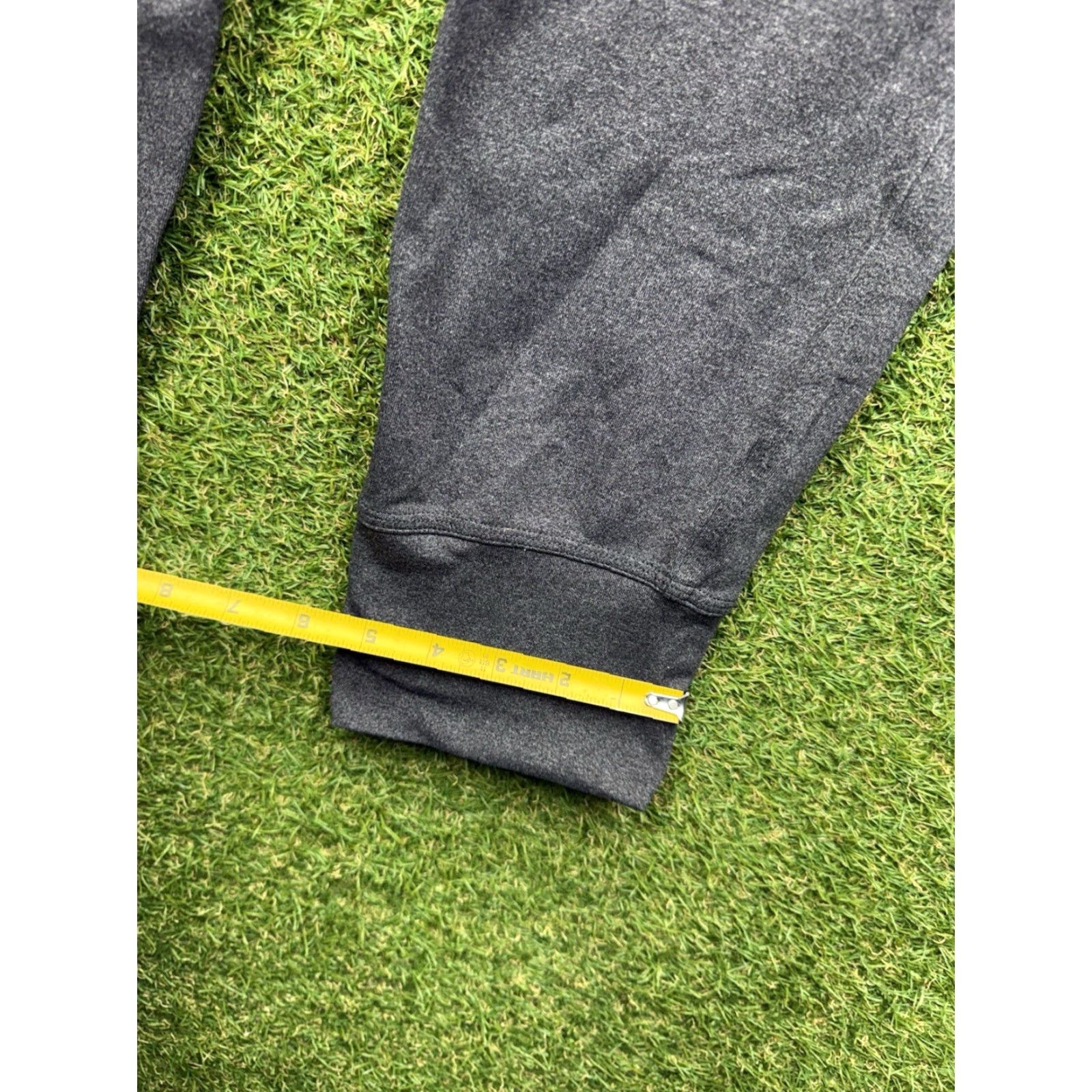Lululemon Lululemon Intent Jogger Sweatpants Mens M Gray Tapered Regular Waist 30in Zip Pocket Pockets Moisture Wicking Athletic Fit Luon Stretch M5569S Size US 31 - 7 Thumbnail