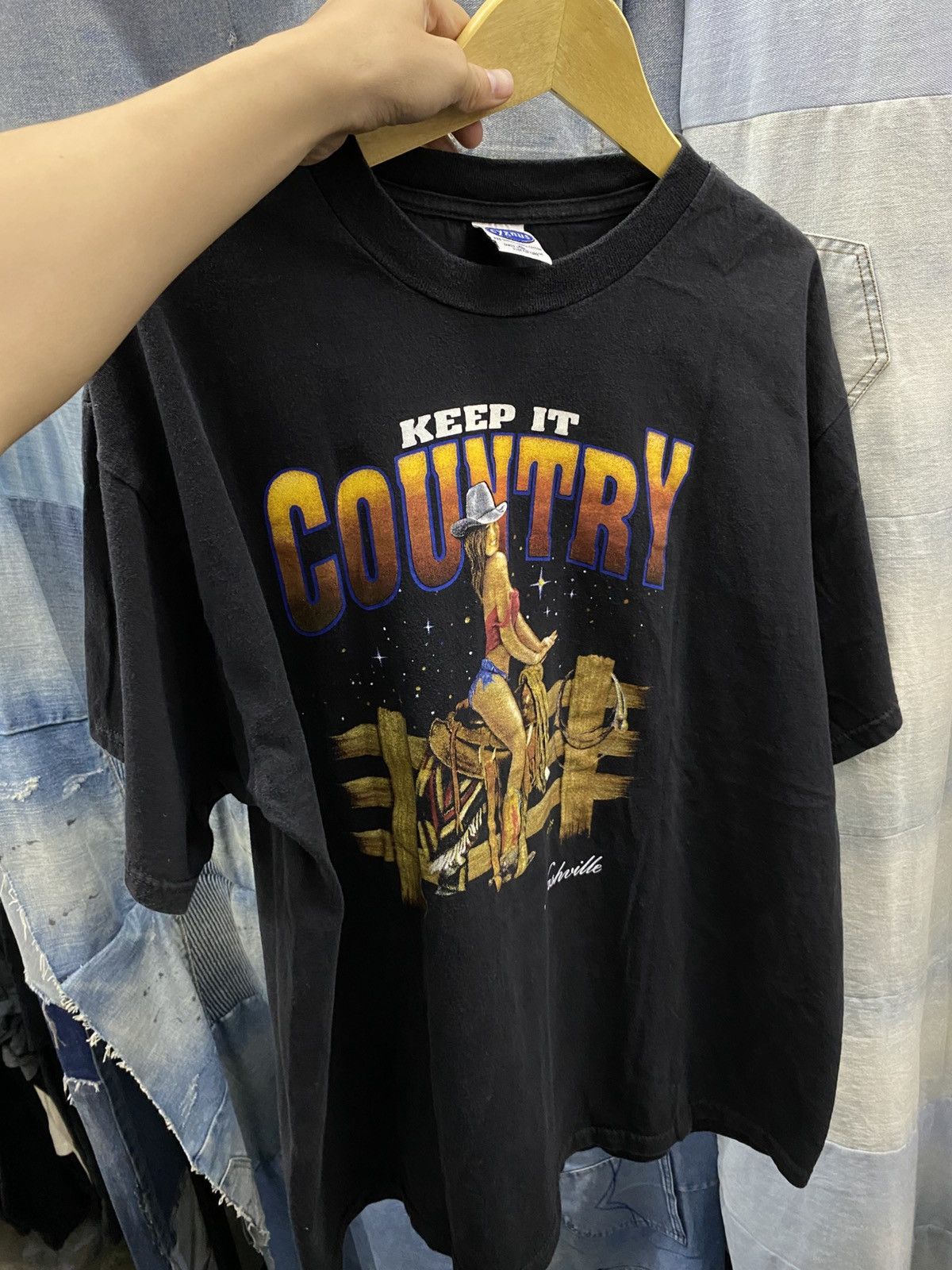Designer × Vintage keep it country sexy tees Size US XL / EU 56 / 4 - 5 Thumbnail