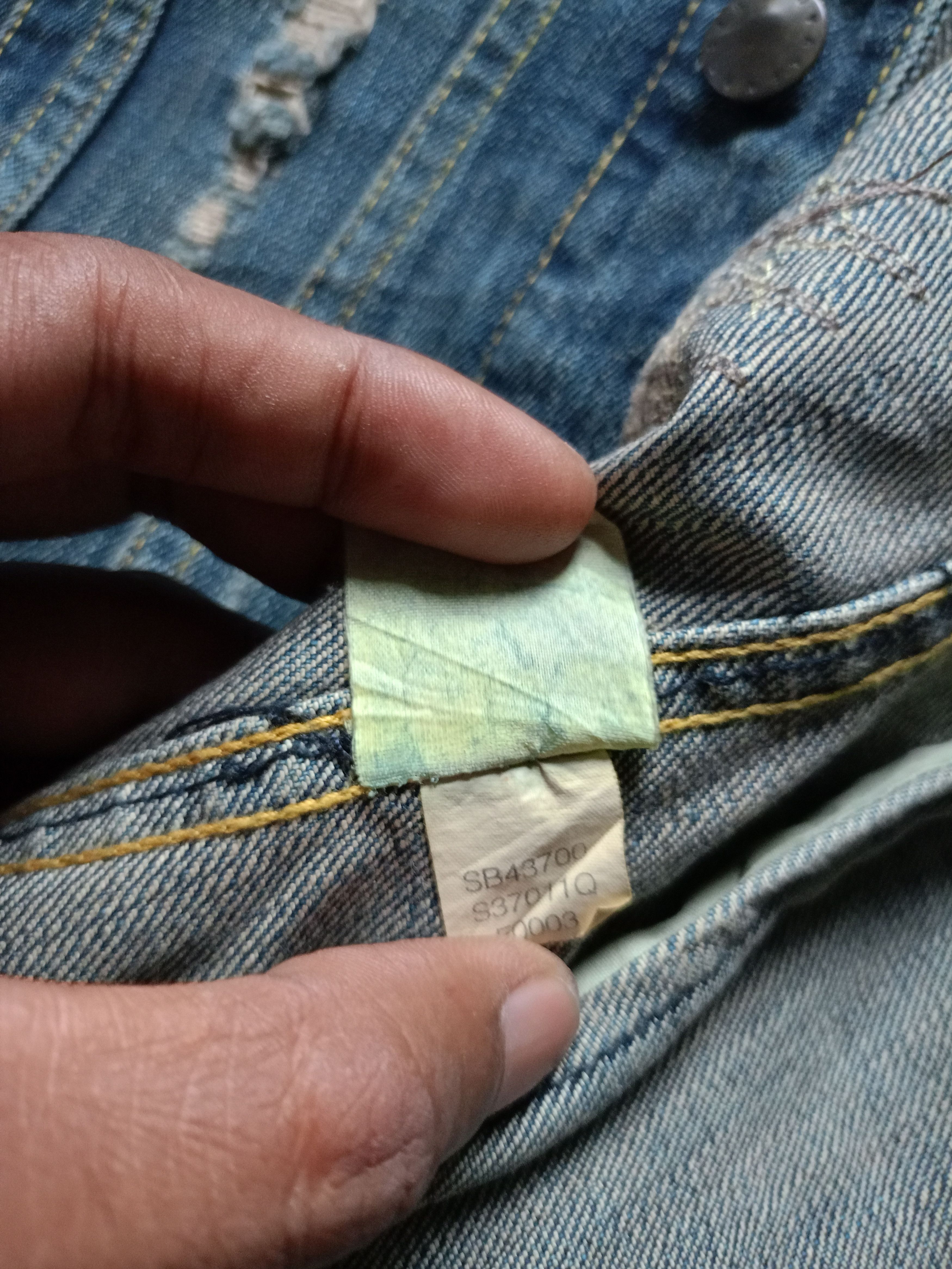 Other 2000s Sergio Valente Distressed Denim Jacket style LGB Size US XS / EU 42 / 0 - 12 Thumbnail
