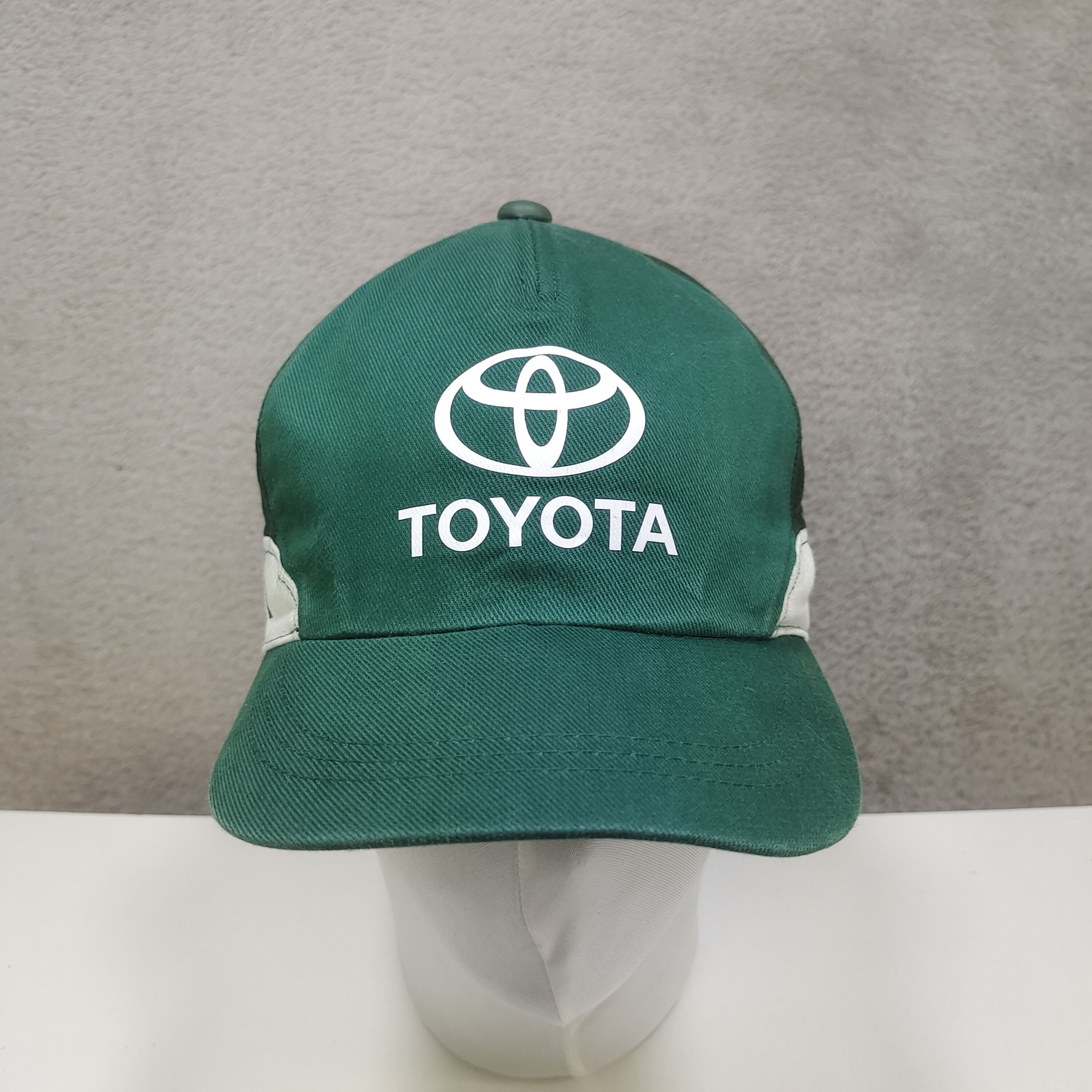 Vintage VINTAGE TOYOPET DEALERSHIP CAP GREEN/WHITE JAPAN EXCLUSIVE Size ONE SIZE - 1 Thumbnail