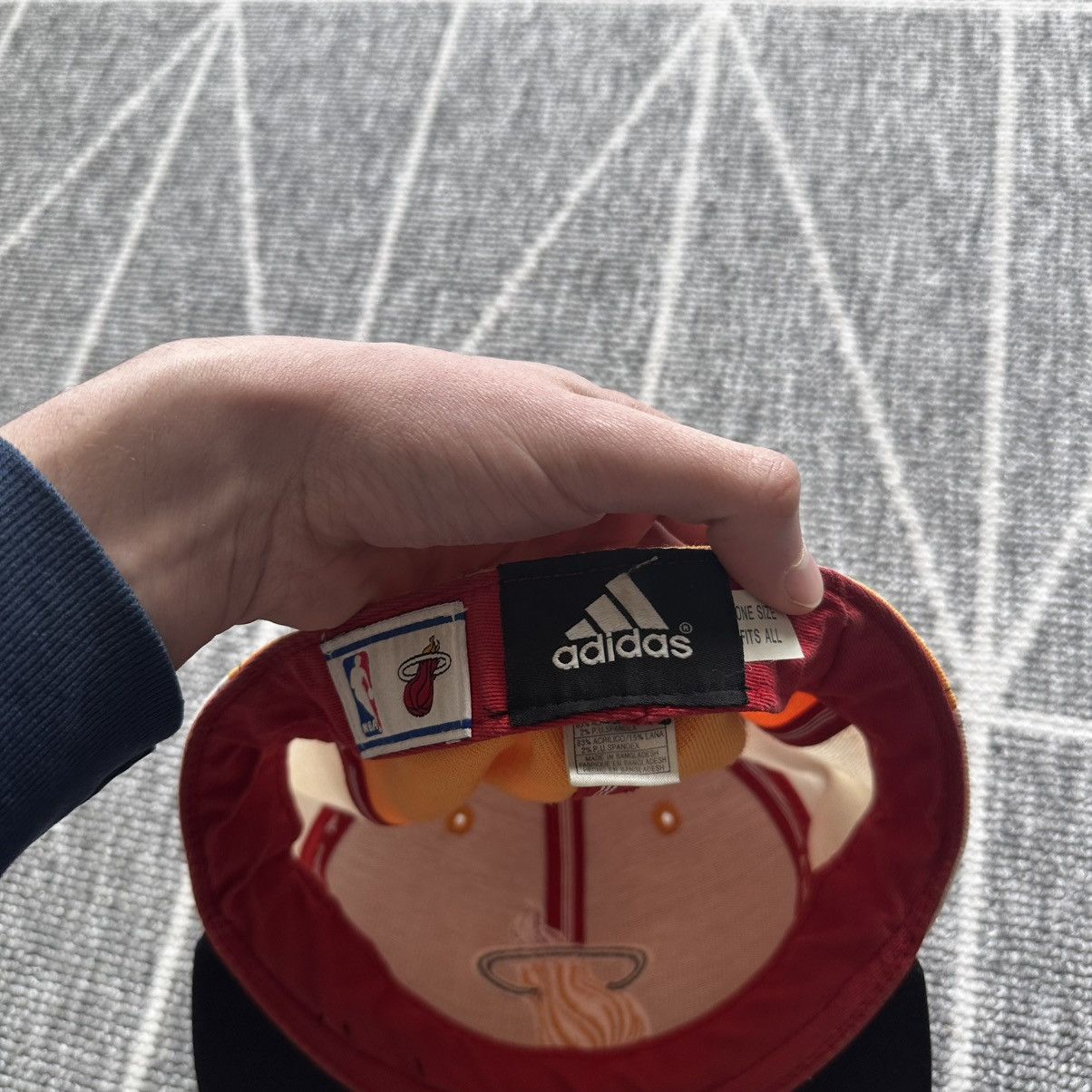 Adidas × NBA miami heat adidas snapback vintage Size ONE SIZE - 7 Thumbnail