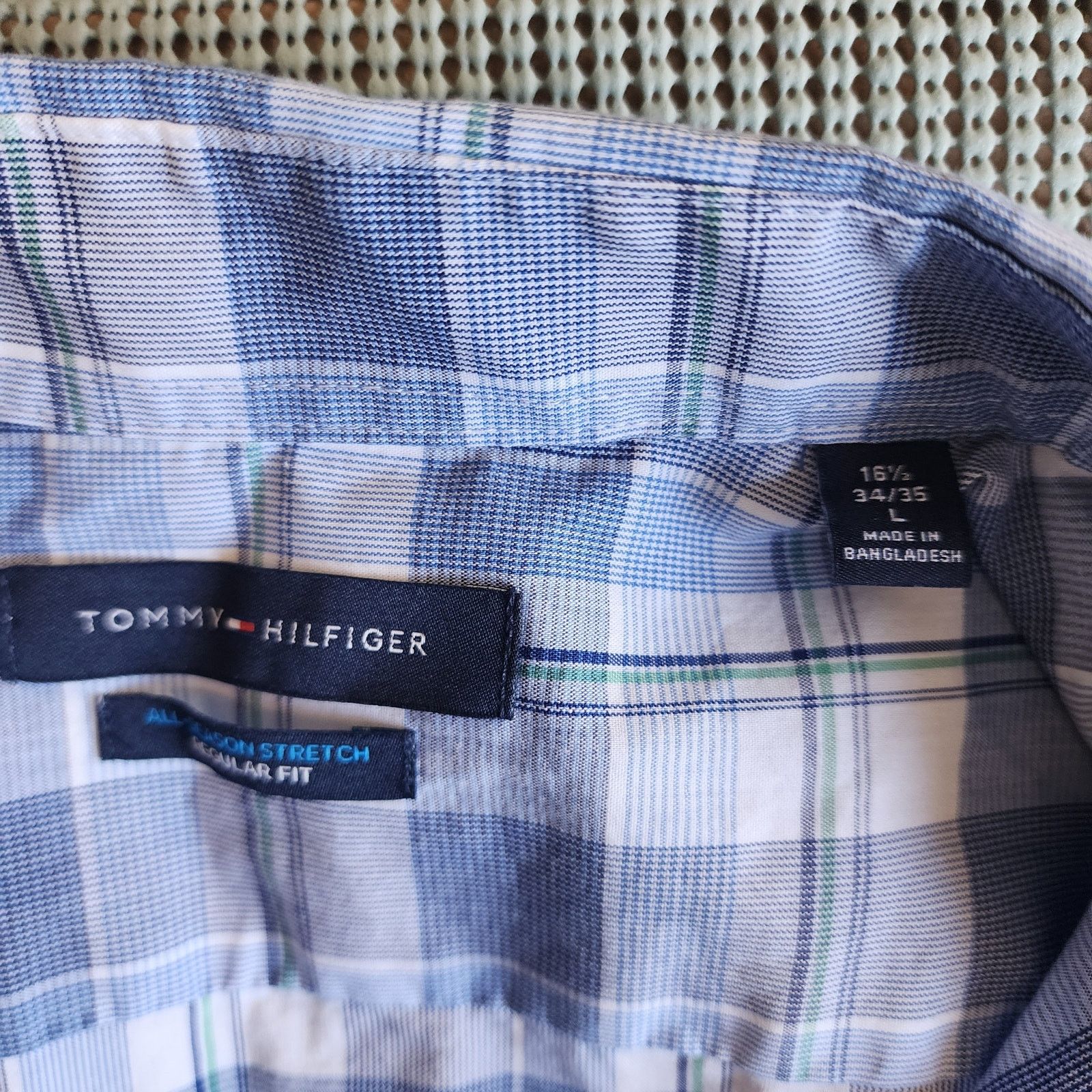 Tommy Hilfiger Tommy Hilfiger Men's Large White Plaid Shirt Size 16 1/2 L Size US L / EU 52-54 / 3 - 5 Thumbnail