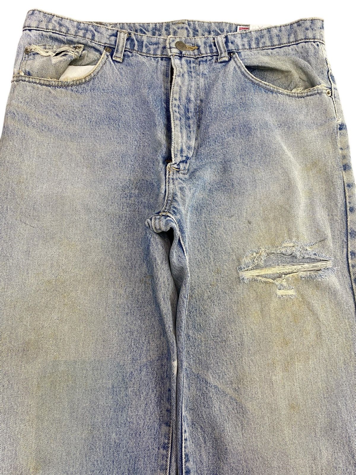 Wrangler Wrangler Acid Blue Wash Distressed Style Loose Jeans Size US 34 / EU 50 - 2 Thumbnail