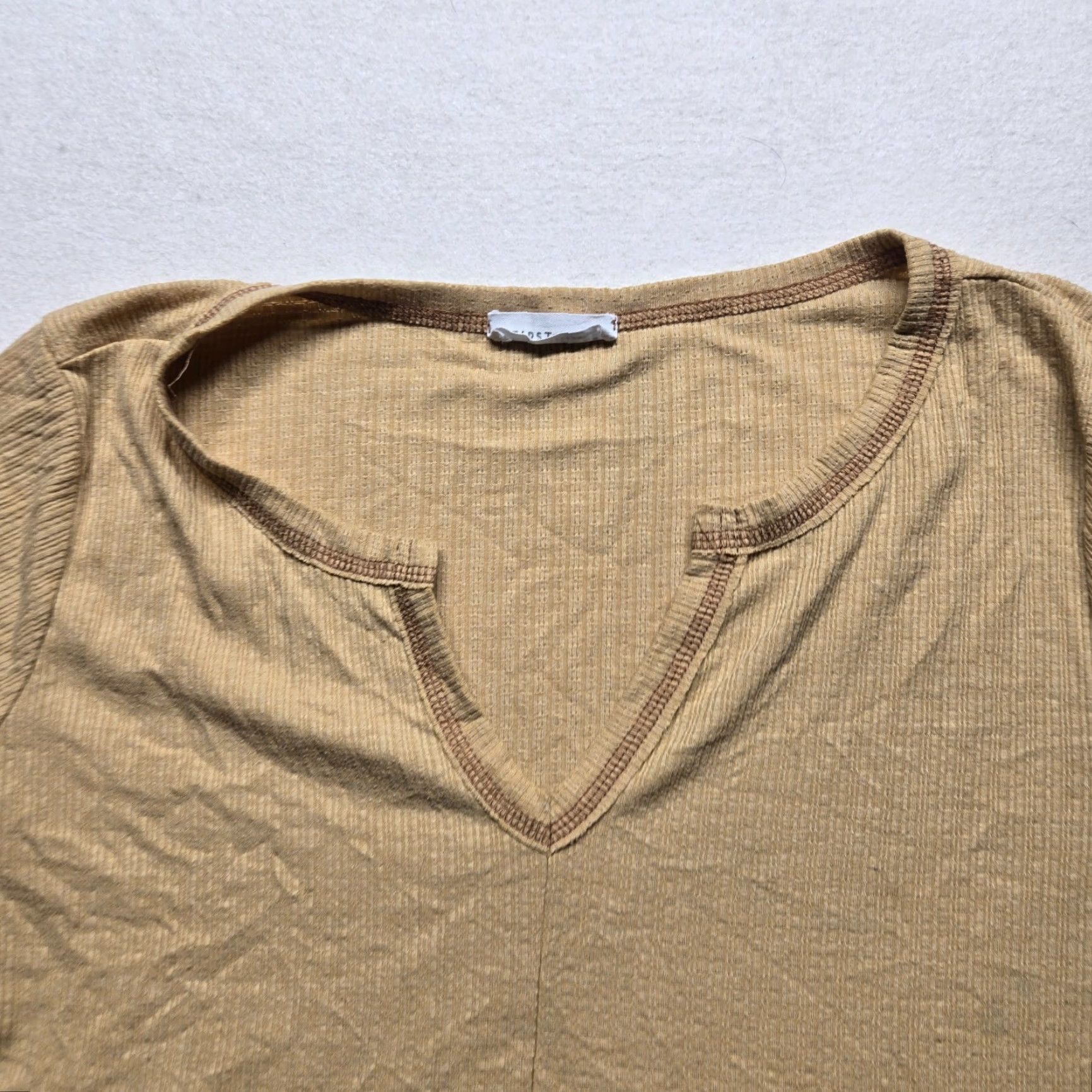 Vintage VINTAGE Stripe Women's T-Shirt Casual M Brown Love 90s Basic Short Sleeve Size M / US 6-8 / IT 42-44 - 2 Thumbnail
