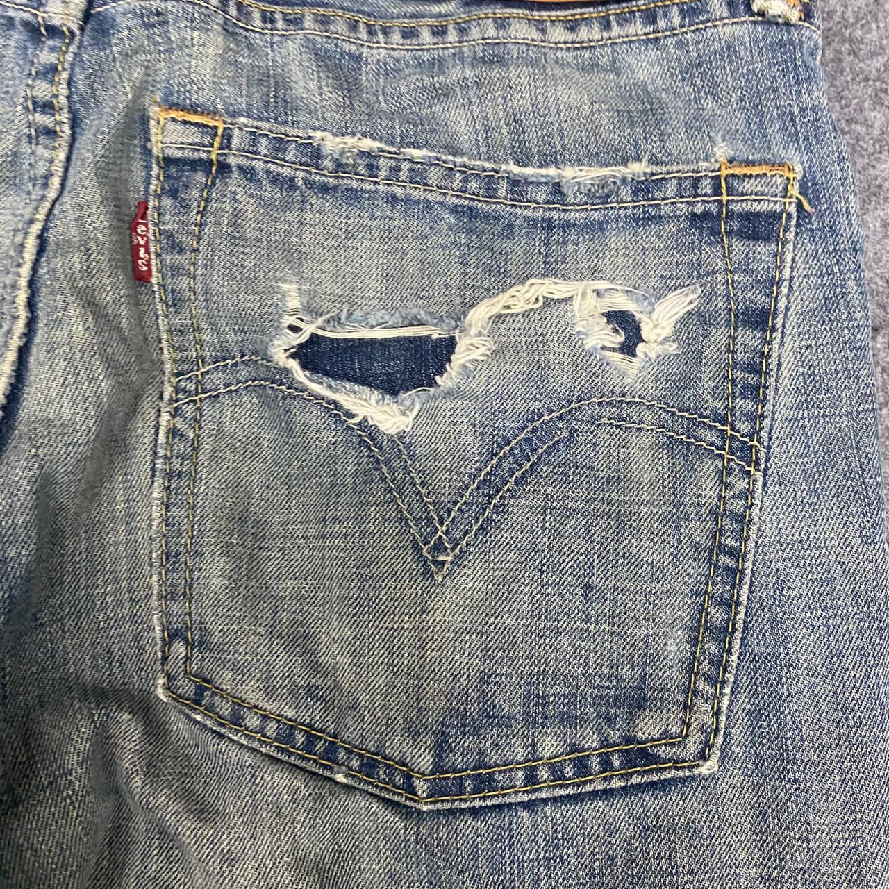 Levi's 💥Best Offer💥Vintage Levis Distressed Denim Size US 31 - 14 Thumbnail