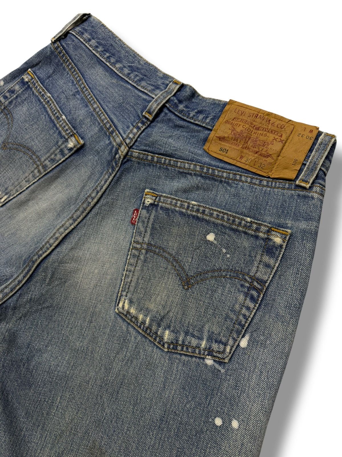 Levi's Vintage 90s Levi’s 501 USA Jeans | Regular Straight | W30 Size US 30 / EU 46 - 8 Thumbnail