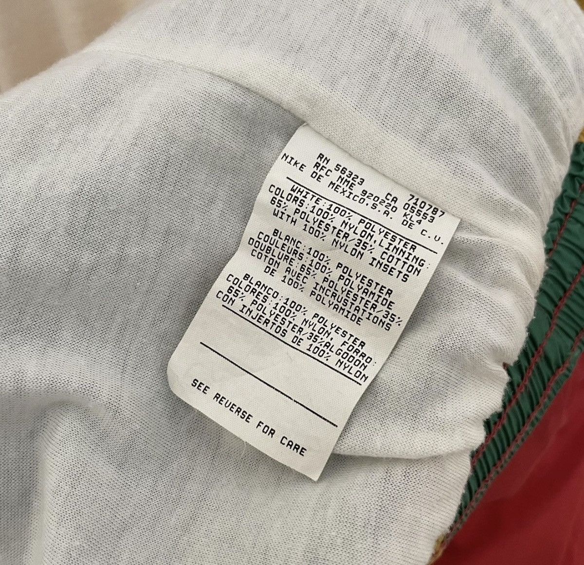 Vintage rare vintage usa-made nike morocco 1999 windbreaker Size US XL / EU 56 / 4 - 14 Thumbnail
