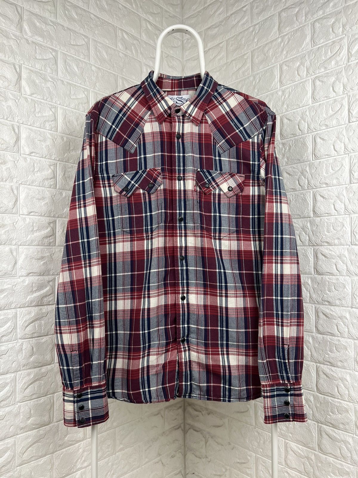 LEVI’S HEAVY FLANEL RED SHIRT