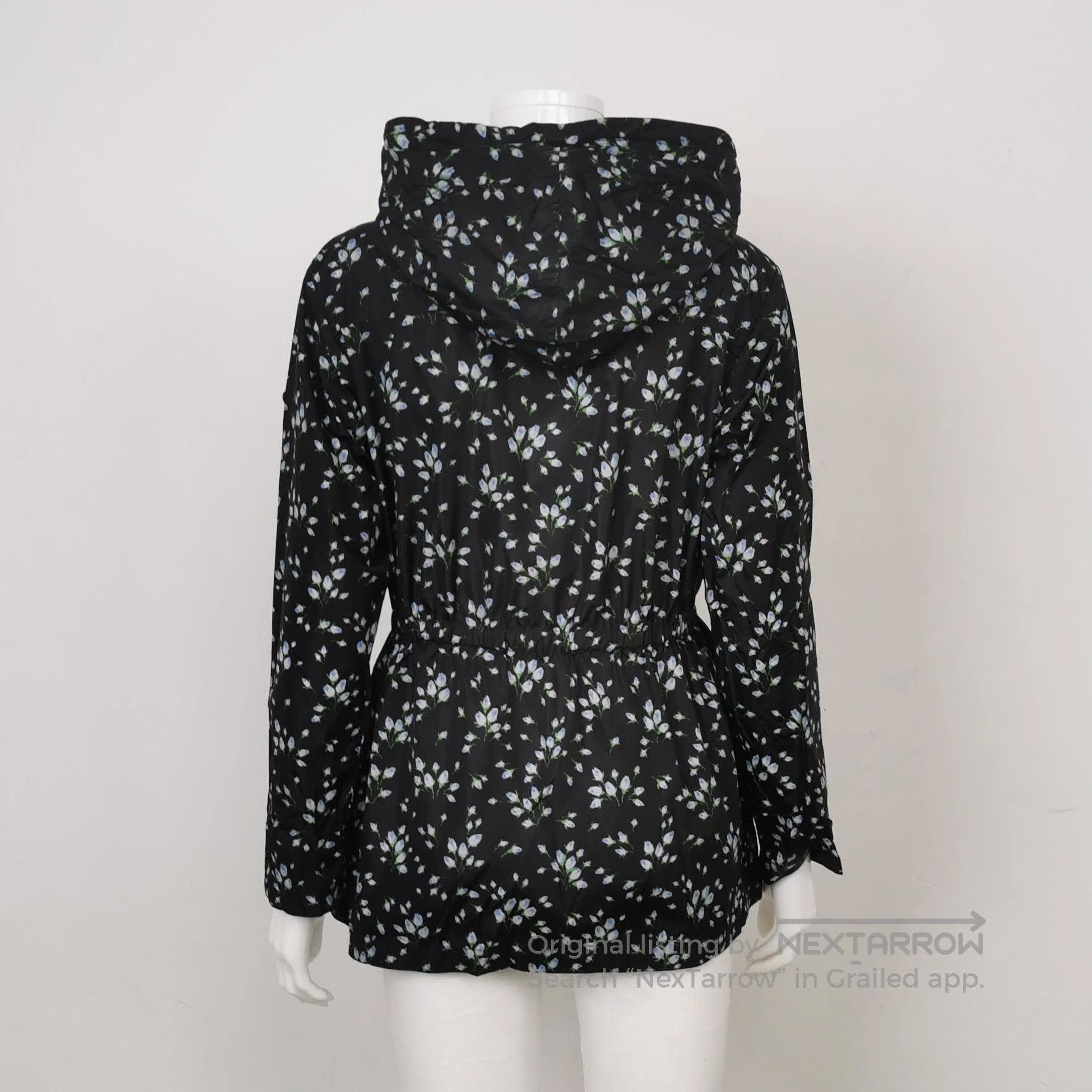 Prada Prada Contrast Color Hooded Jacket Size 4. Size US L / EU 52-54 / 3 - 2 Thumbnail